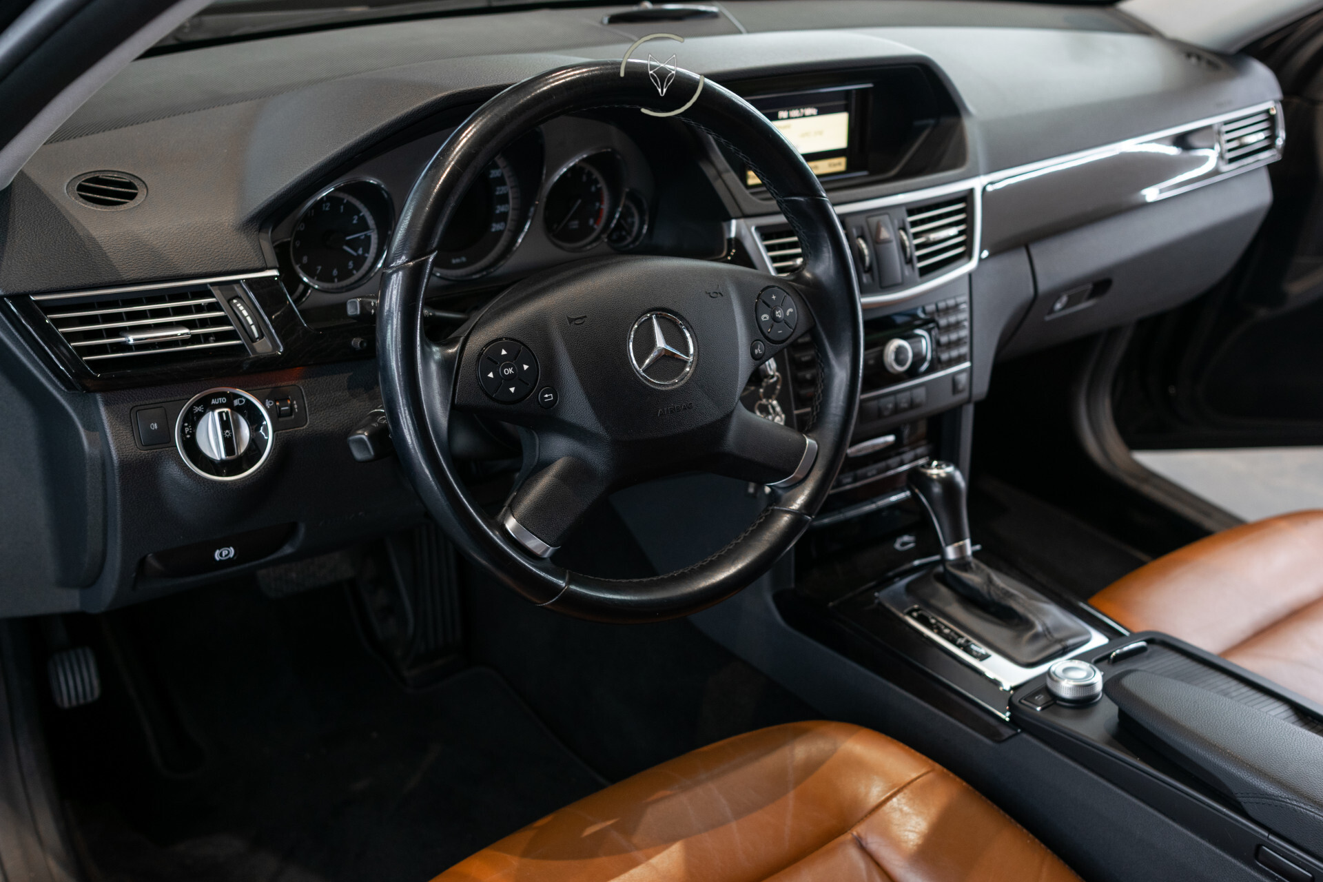 Mercedes-Benz E-Klasse Estate 200 CGI Edition Sport Leder | Trekhaak | Xenon | Verw-stoelen | LED | Privacyglas | Aut7 Foto 20