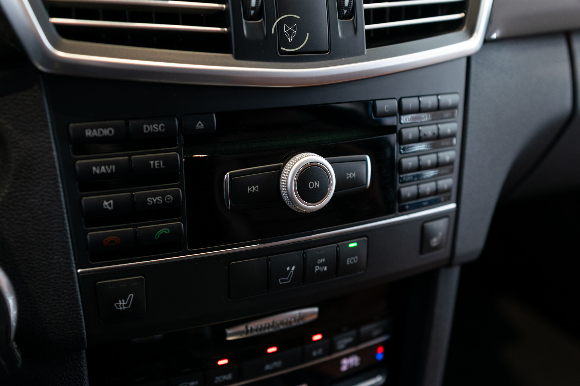 Mercedes-Benz E-Klasse Estate 200 CGI Edition Sport Leder | Trekhaak | Xenon | Verw-stoelen | LED | Privacyglas | Aut7 Foto 23