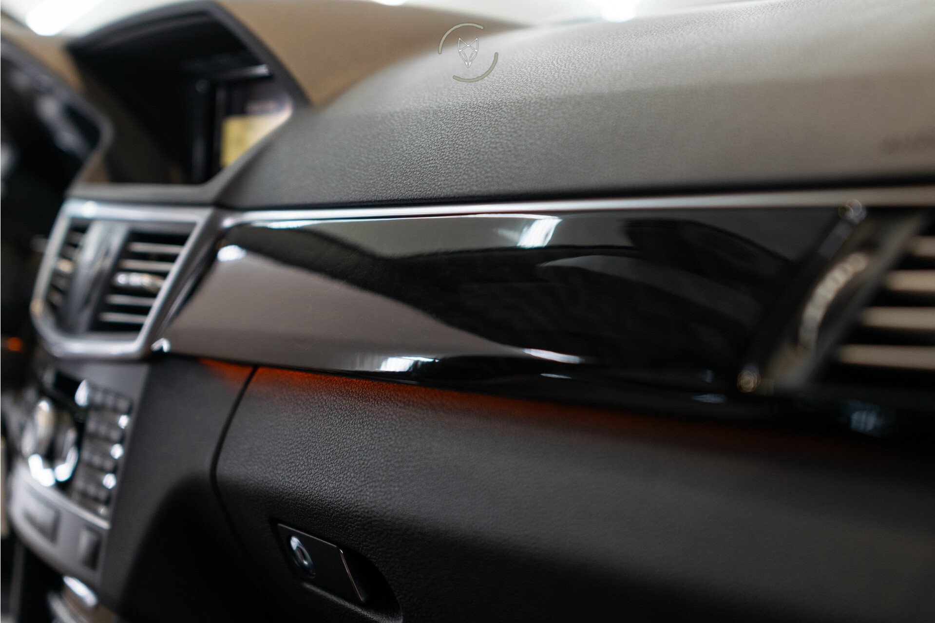 Mercedes-Benz E-Klasse Estate 200 CGI Edition Sport Leder | Trekhaak | Xenon | Verw-stoelen | LED | Privacyglas | Aut7 Foto 29