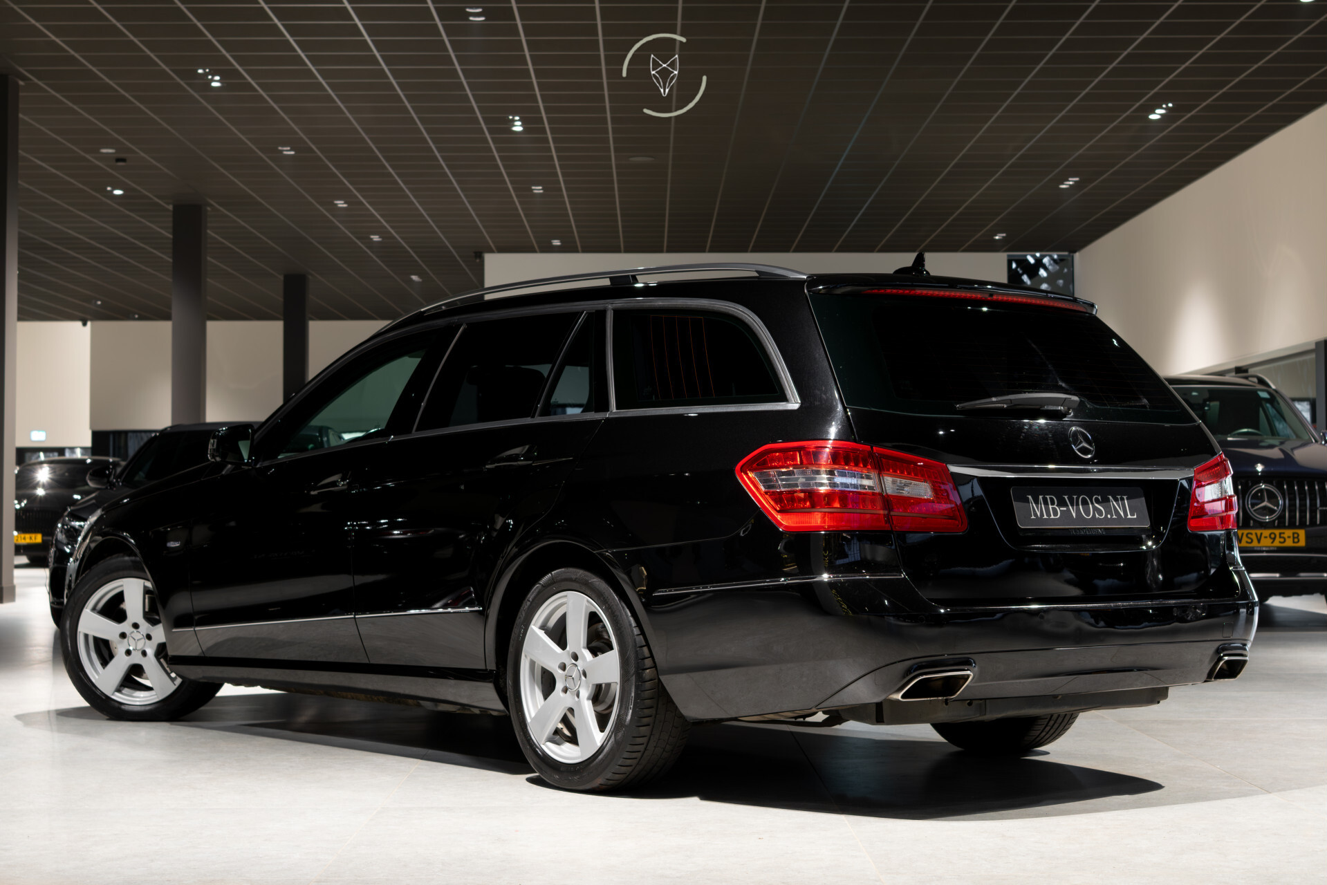 Mercedes-Benz E-Klasse Estate 200 CGI Edition Sport Leder | Trekhaak | Xenon | Verw-stoelen | LED | Privacyglas | Aut7 Foto 7