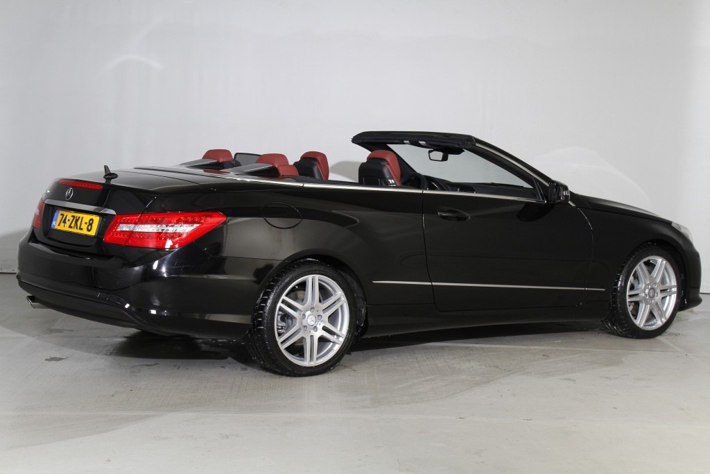Mercedes-Benz E-Klasse 250 BE Cabriolet AMG Comand/Sound Aut7 Foto 2