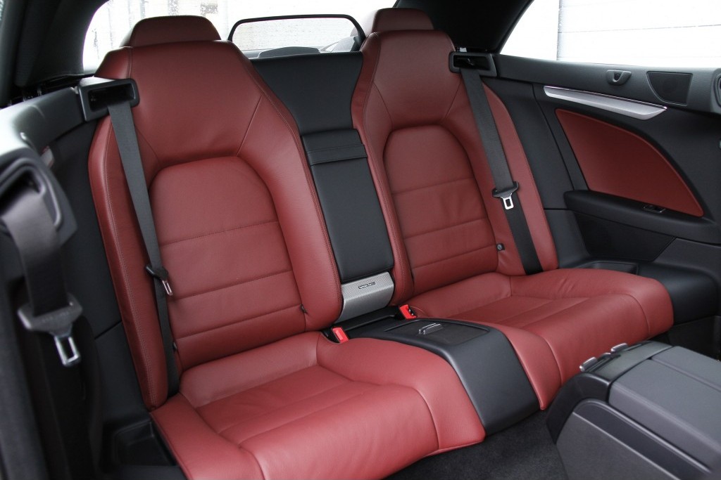 Mercedes-Benz E-Klasse 250 BE Cabriolet AMG Comand/Sound Aut7 Foto 6