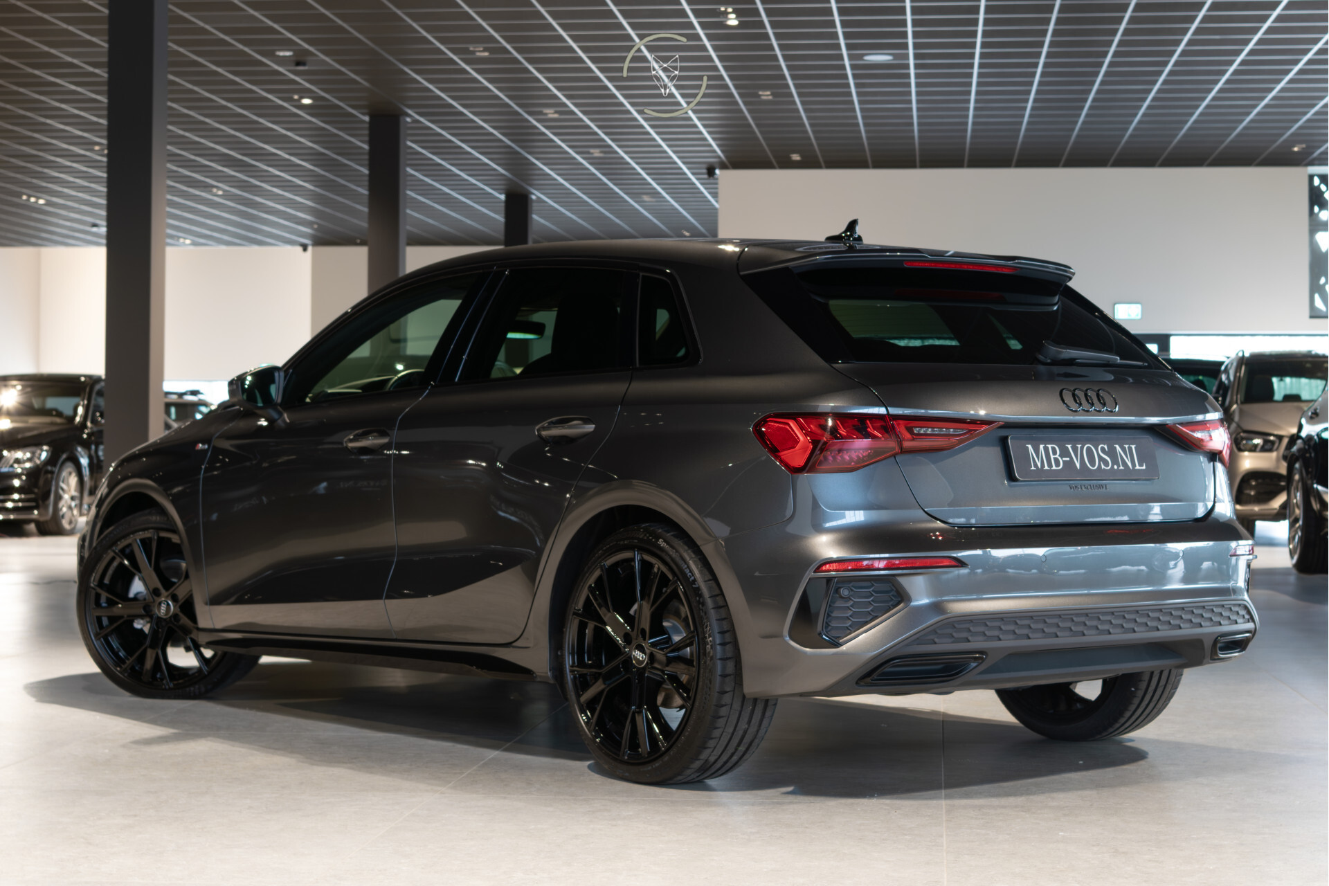 Audi A3 Sportback 30 TFSI S-Line Edition Blackline|Virtual|MMI Plus|Sound|LED|Sportstoelen|18"|Ambient|New service/apk Foto 2