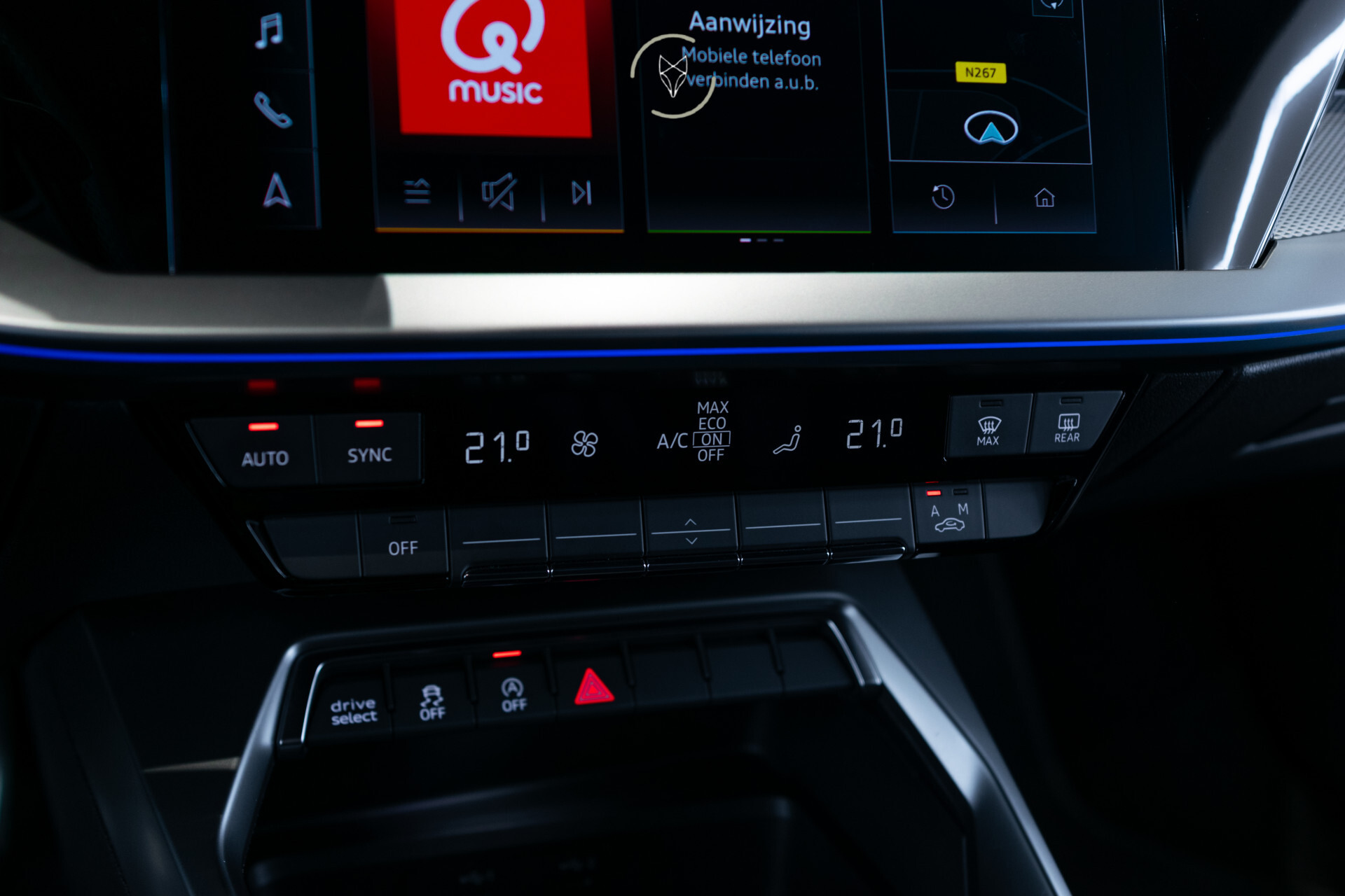 Audi A3 Sportback 30 TFSI S-Line Edition Blackline|Virtual|MMI Plus|Sound|LED|Sportstoelen|18"|Ambient|New service/apk Foto 30