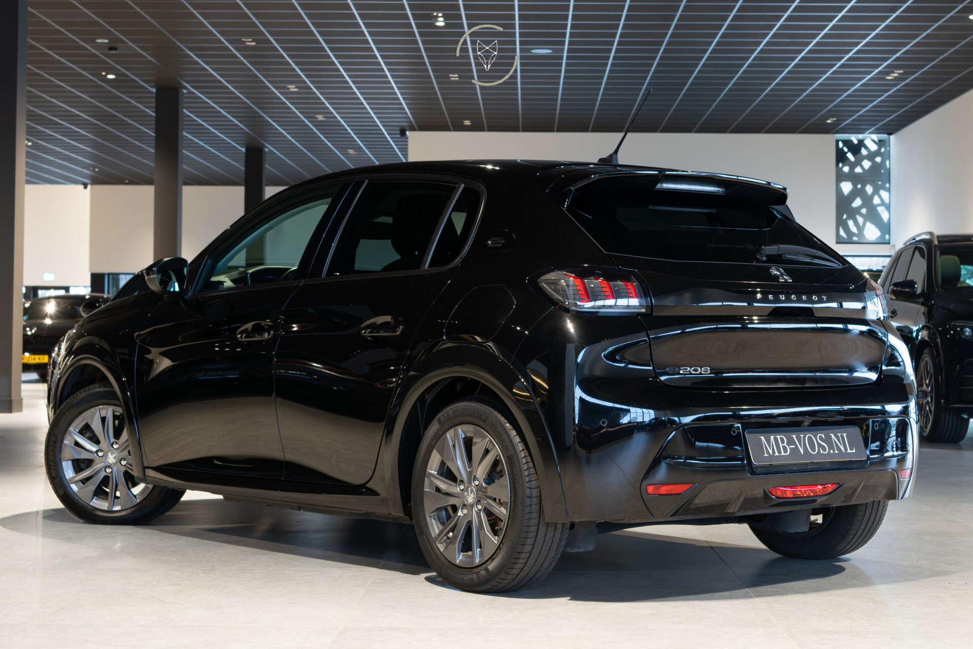 Peugeot e-208 EV Allure 50 kWh Camera|ECC|1ste eigenaar|BTW|New service Foto 2