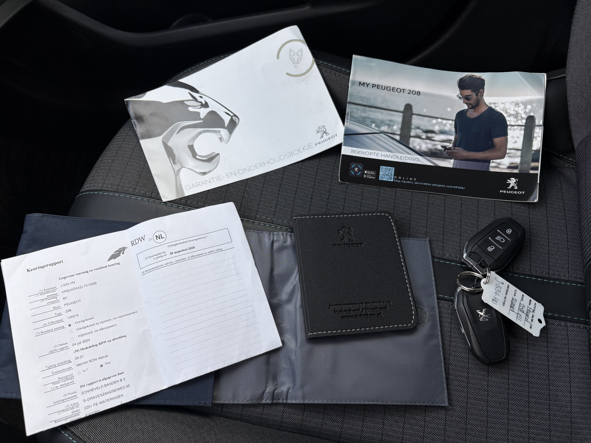 Peugeot e-208 EV Allure 50 kWh Camera|ECC|1ste eigenaar|BTW|New service Foto 30