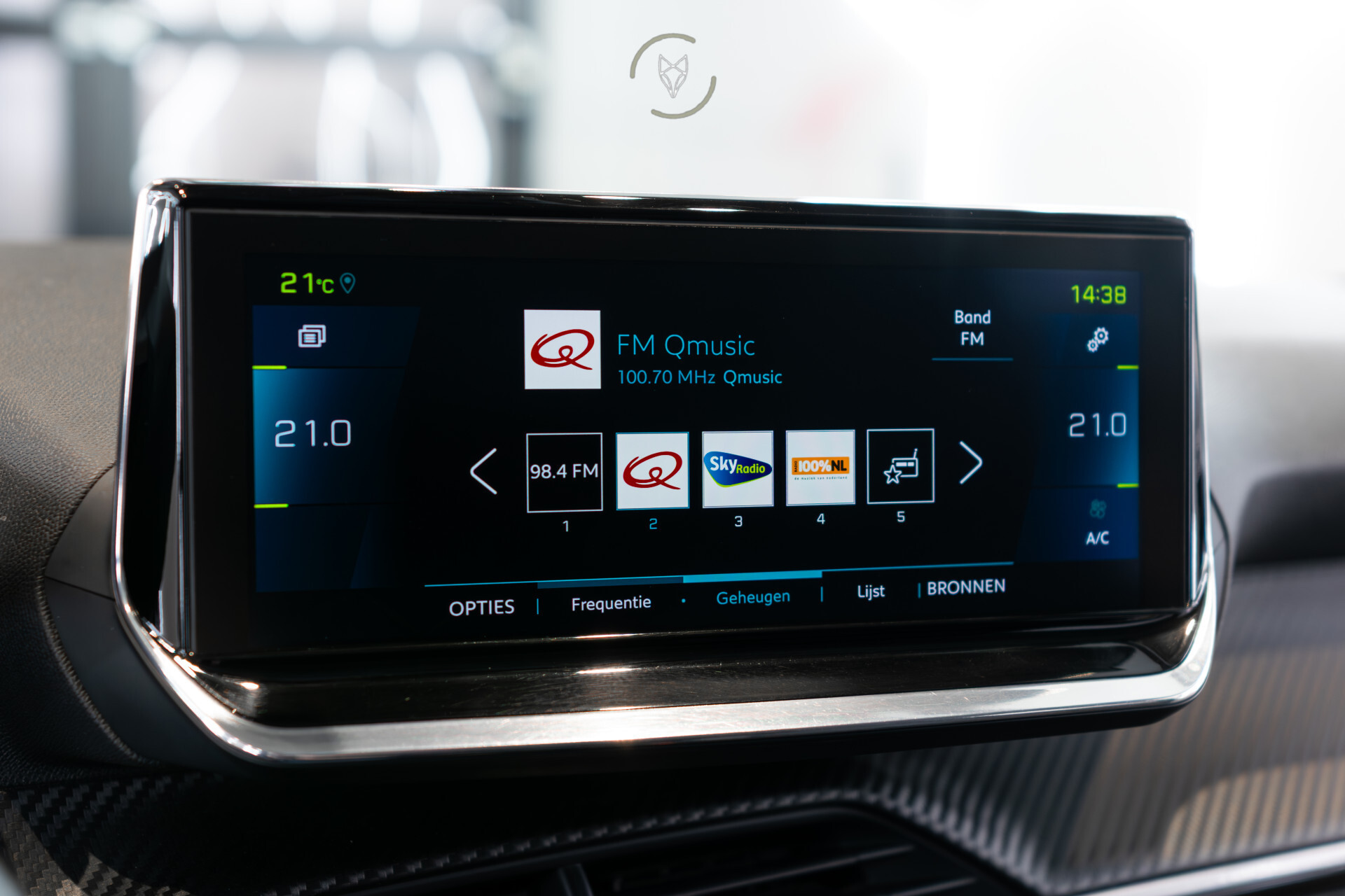 Peugeot e-208 EV Allure 50 kWh Camera|ECC|1ste eigenaar|BTW|New service Foto 9