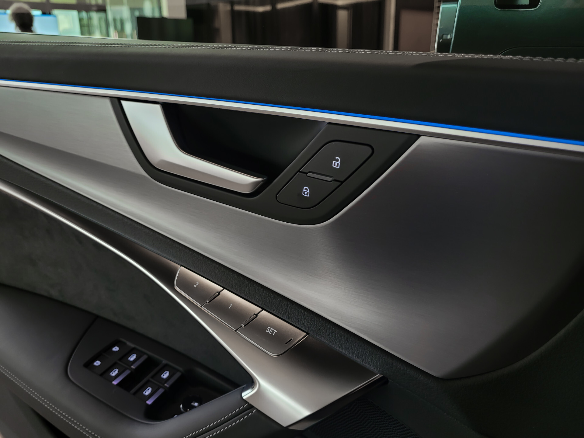 Audi A6 Avant 55 TFSI e quattro Pro Line S Competition NIEUW|B&O 3D|Sportstoelen+|Comfortsleutel|HUD|Fijnnappa|21"|Zwart optiek Foto 20