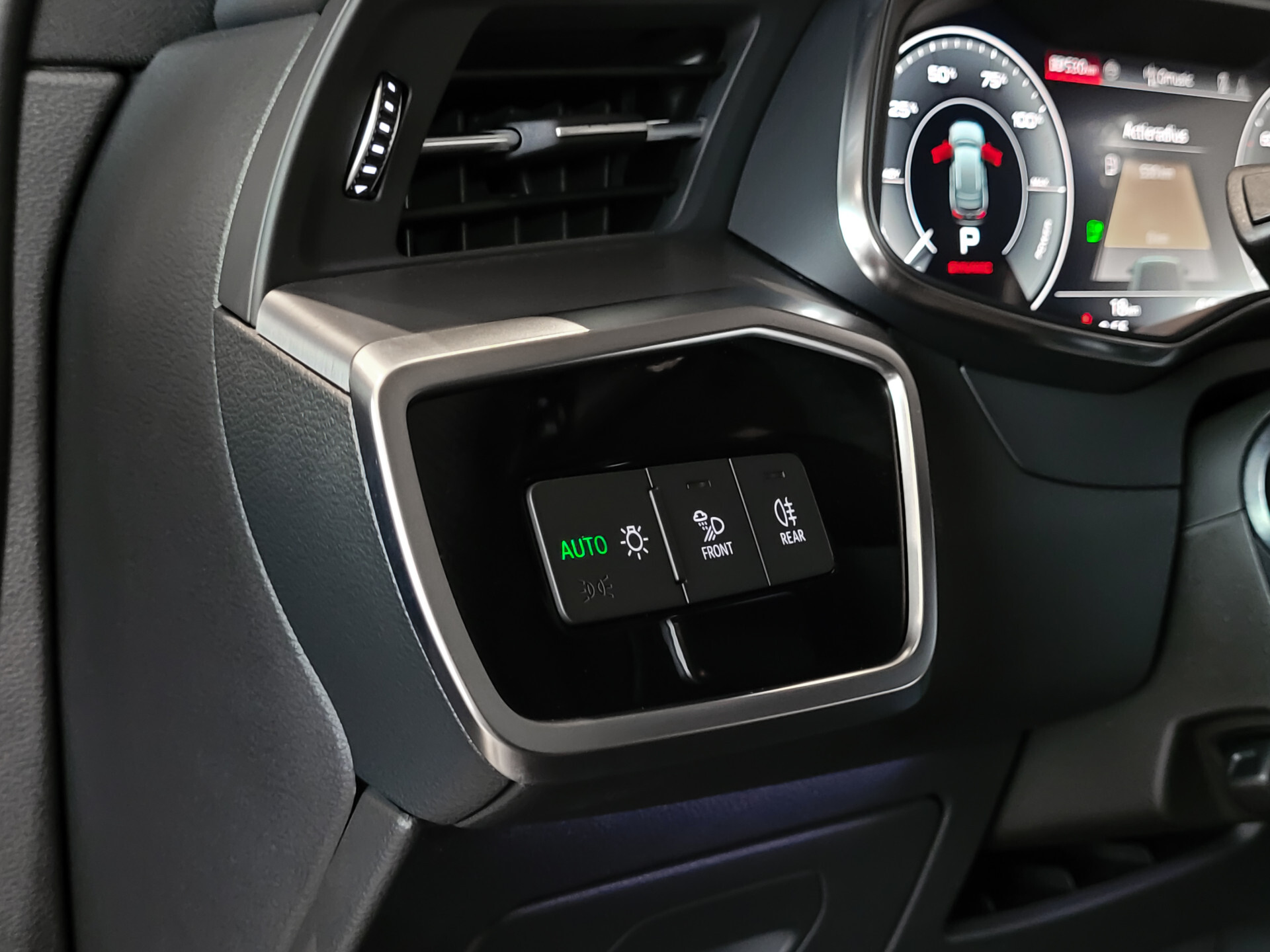 Audi A6 Avant 55 TFSI e quattro Pro Line S Competition NIEUW|B&O 3D|Sportstoelen+|Comfortsleutel|HUD|Fijnnappa|21"|Zwart optiek Foto 22