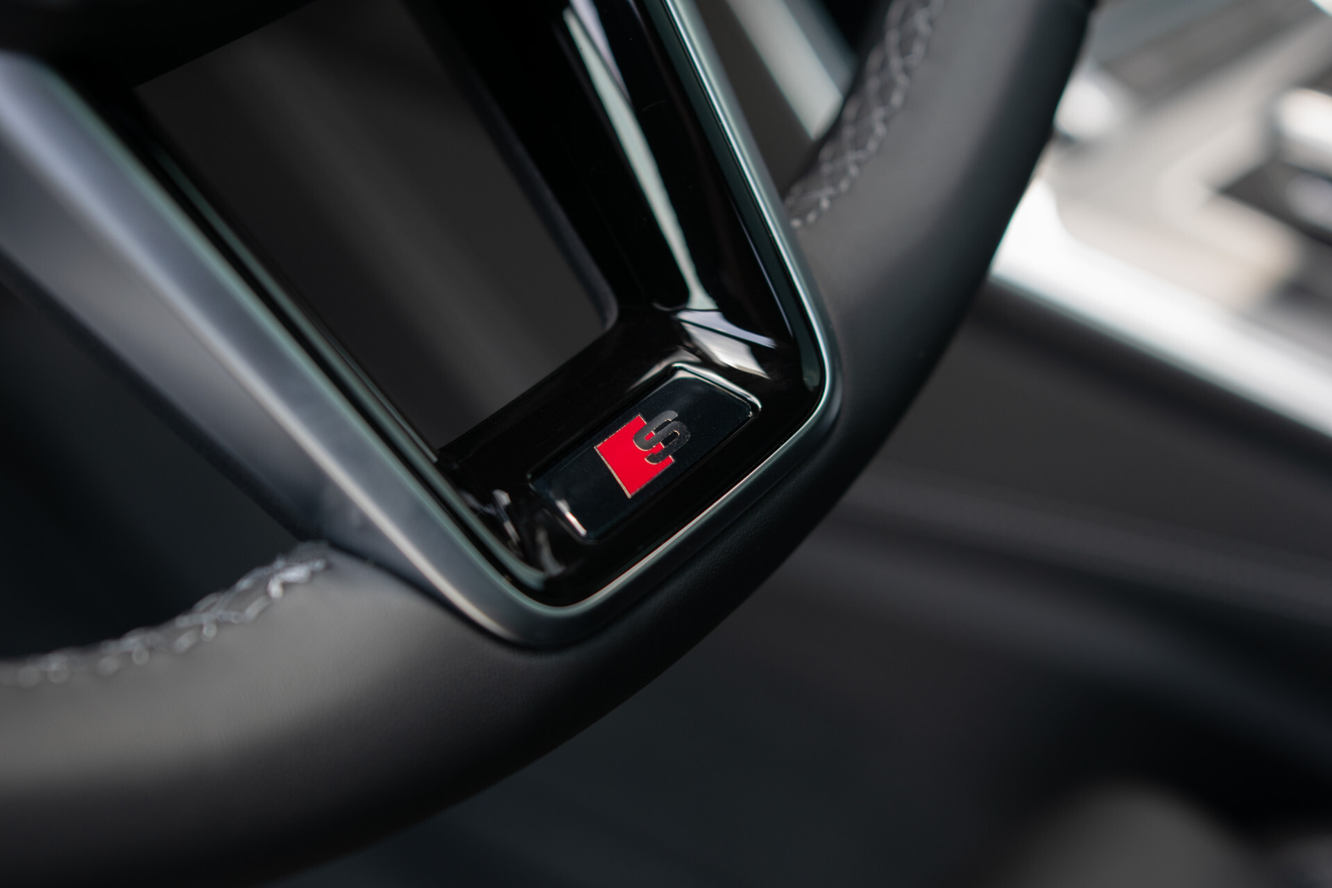 Audi A6 Avant 55 TFSI e quattro Pro Line S Competition B&O 3D | Sportstoelen+ | Comfortsleutel | HUD | Fijnnappa | 21" | Zwart optiek Foto 49