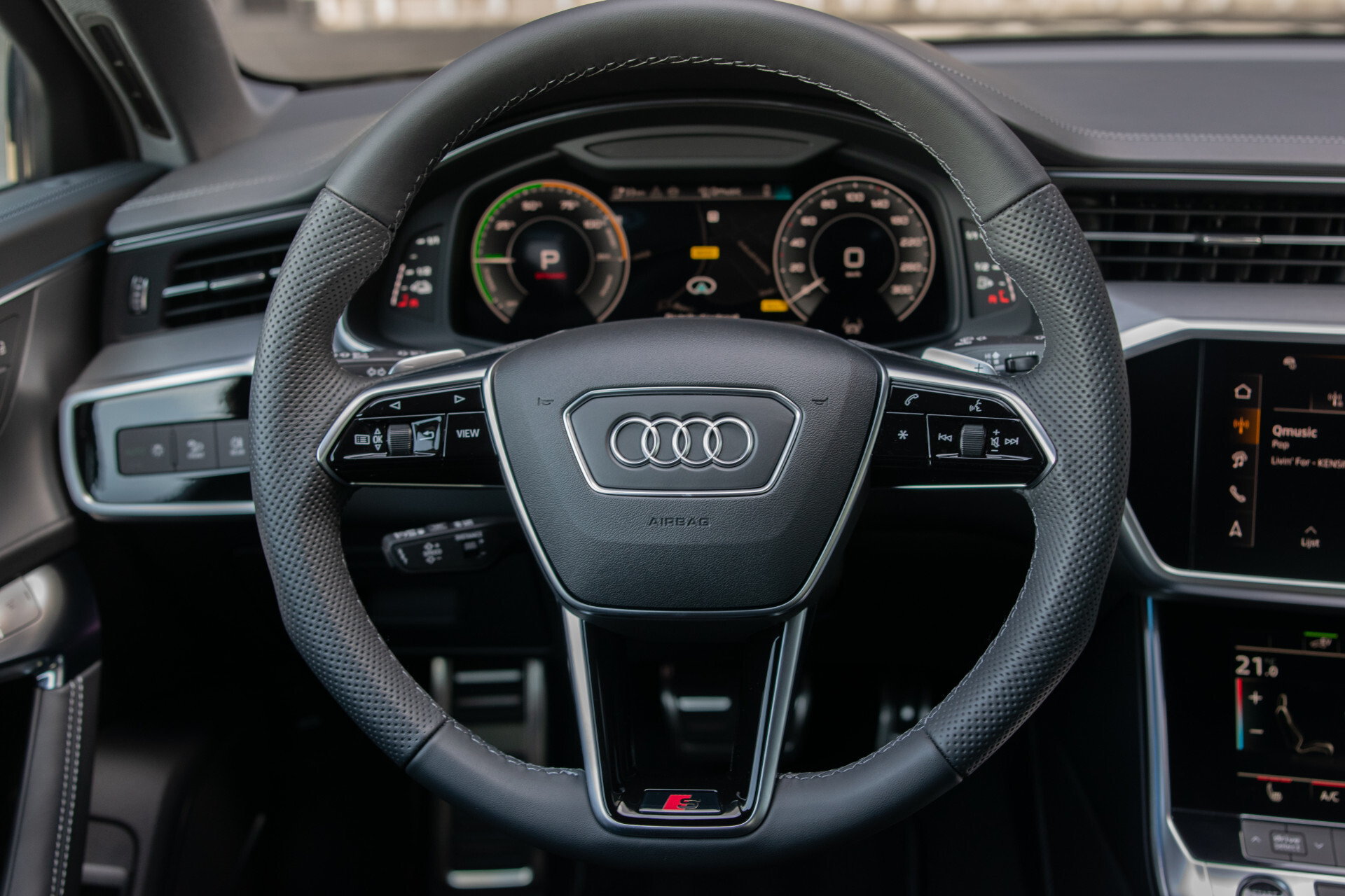 Audi A6 Avant 55 TFSI e quattro Pro Line S Competition B&O 3D | Sportstoelen+ | Comfortsleutel | HUD | Fijnnappa | 21" | Zwart optiek Foto 61