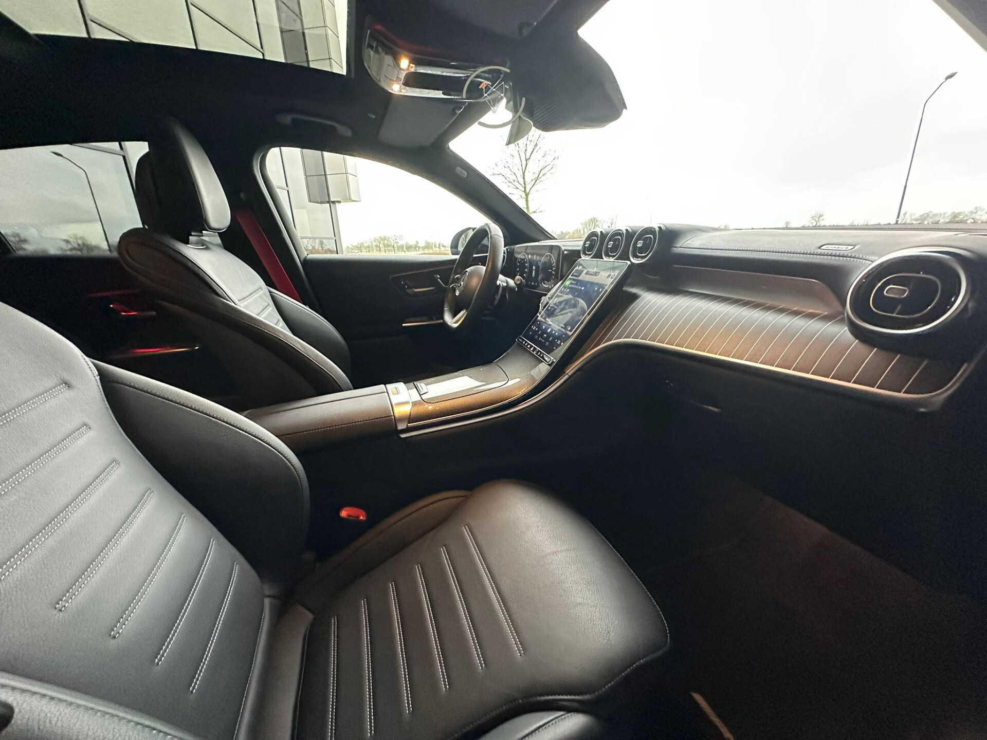 Mercedes-Benz GLC Coupé 400e 4MATIC AMG Line  Foto 3