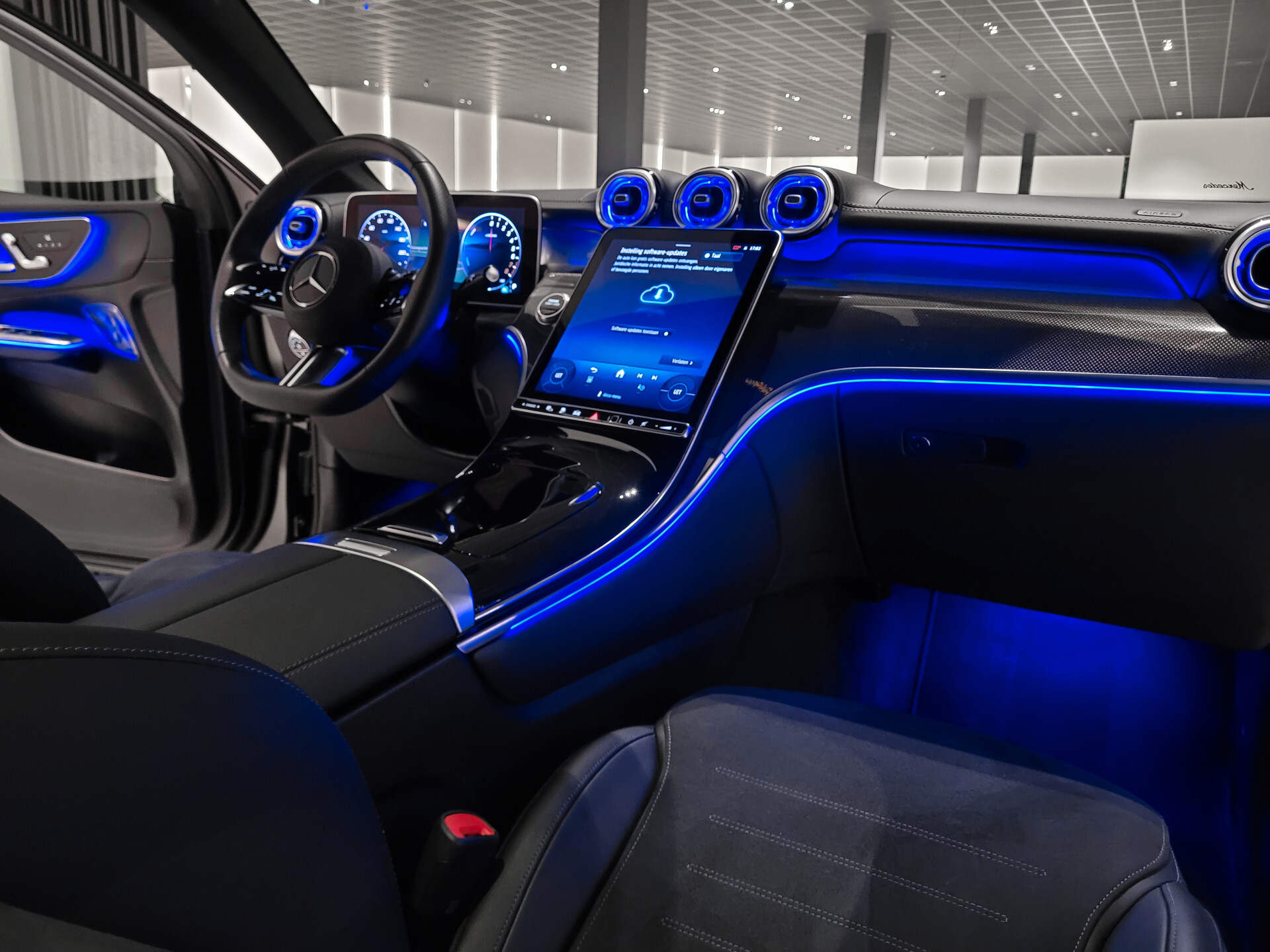 Mercedes-Benz GLC Coupé 400e 4M AMG Optiekpakket | Manufaktur | ACC | Night | 360° | Burmester | Pano | Mem Foto 7