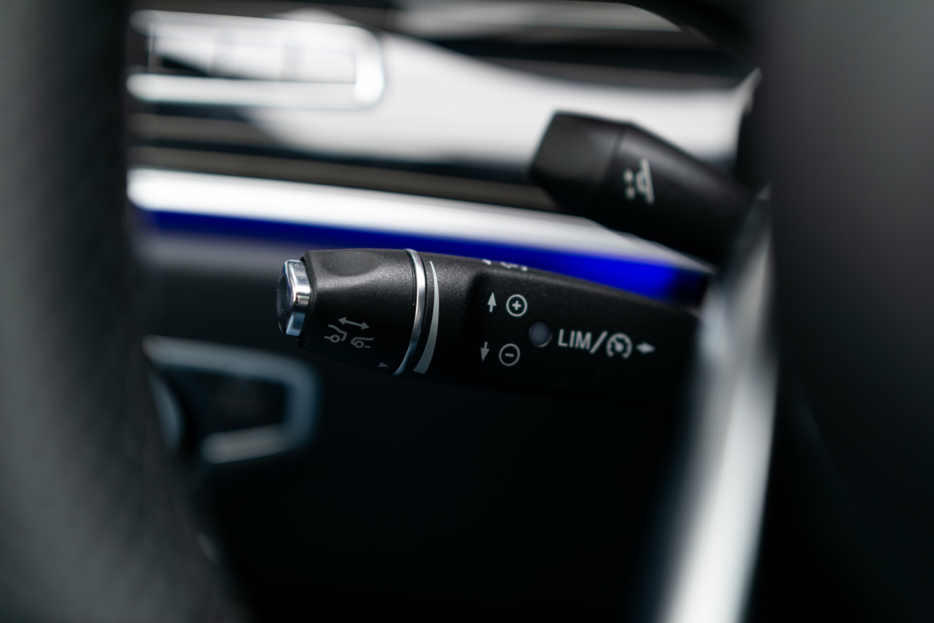 Mercedes-Benz E-Klasse Coupé 300 AMG Night | Pano | Keylessf | Distronic | Burmester | Mem | Flowing Lines Foto 14