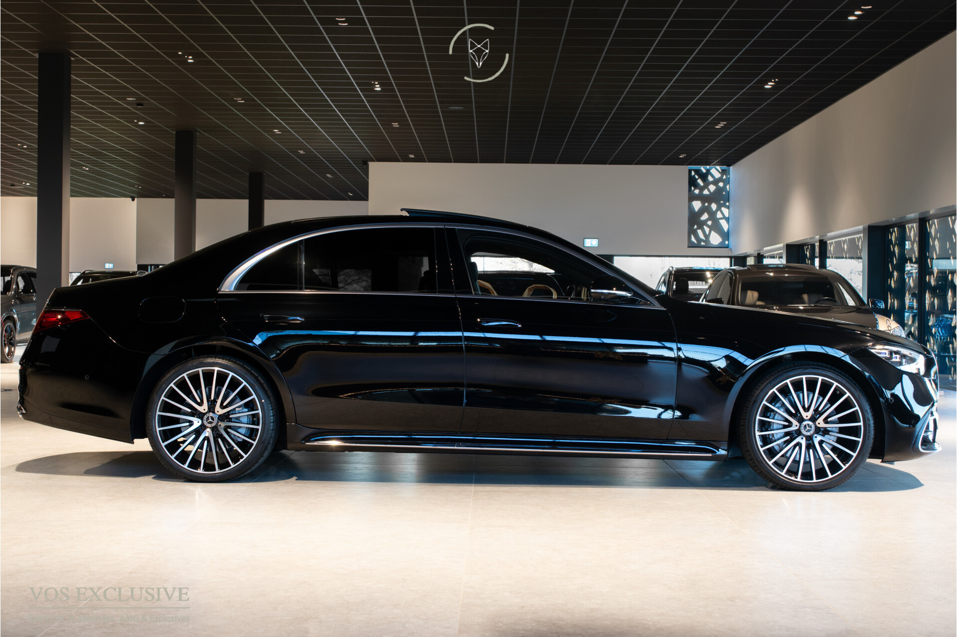 Mercedes-Benz S-Klasse 500 4MATIC Lang AMG Line Burmester 4D | First Class | Exclusiefpakket | Standkachel | Koelkast | Massage | 21” Foto 3