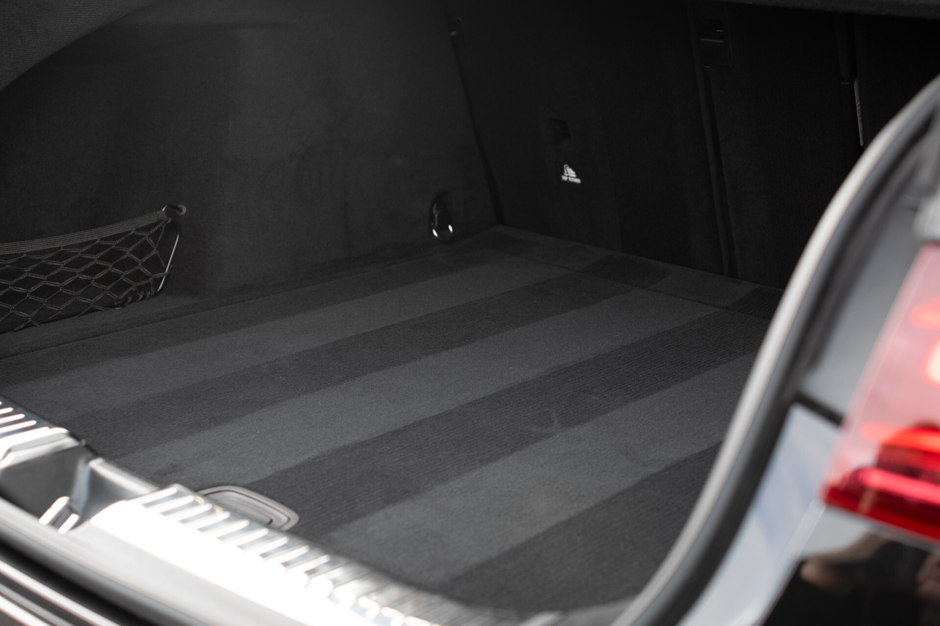 Mercedes-Benz GLE Coupé 450 d 4MATIC AMG Line Premium Plus Night | Luchtvering | ACC | HUD | Burmester | Keyless | Fabrieksgarantie Foto 36