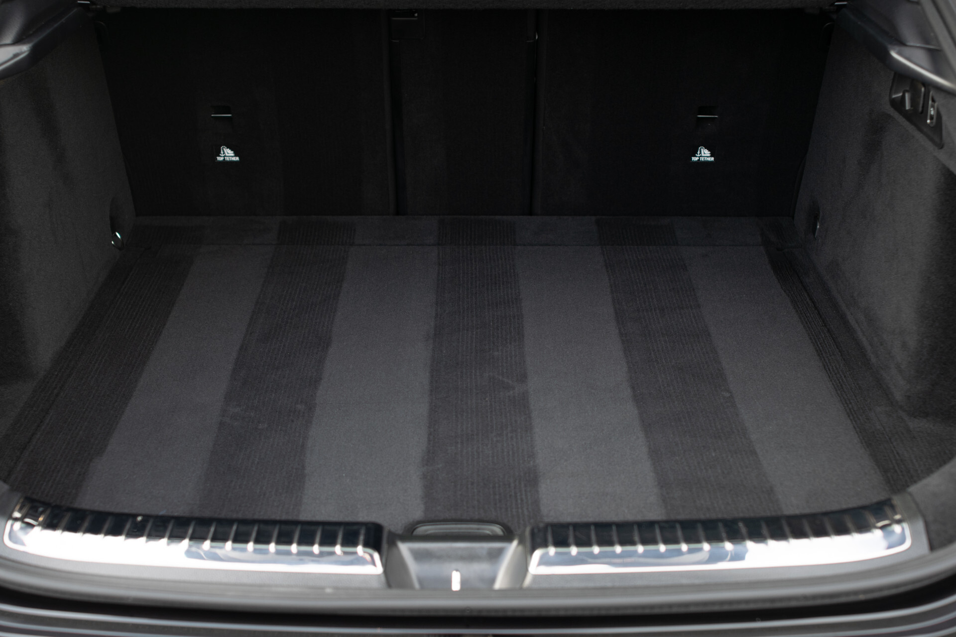 Mercedes-Benz GLE Coupé 450 d 4MATIC AMG Line Premium Plus Night | Luchtvering | ACC | HUD | Burmester | Keyless | Fabrieksgarantie Foto 37