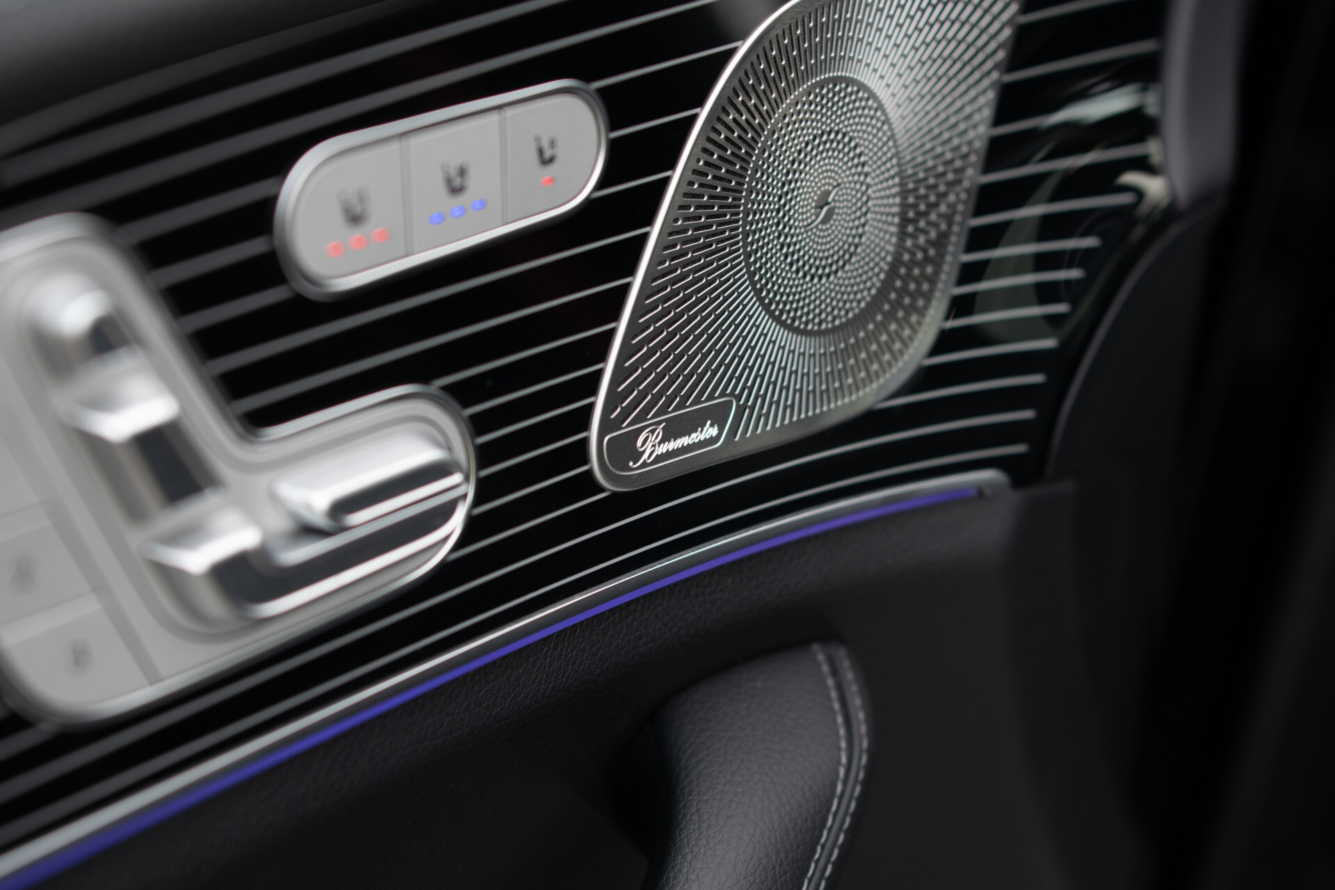 Mercedes-Benz GLE Coupé 450 d 4MATIC AMG Line Premium Plus Night | Luchtvering | ACC | HUD | Burmester | Keyless | Fabrieksgarantie Foto 9