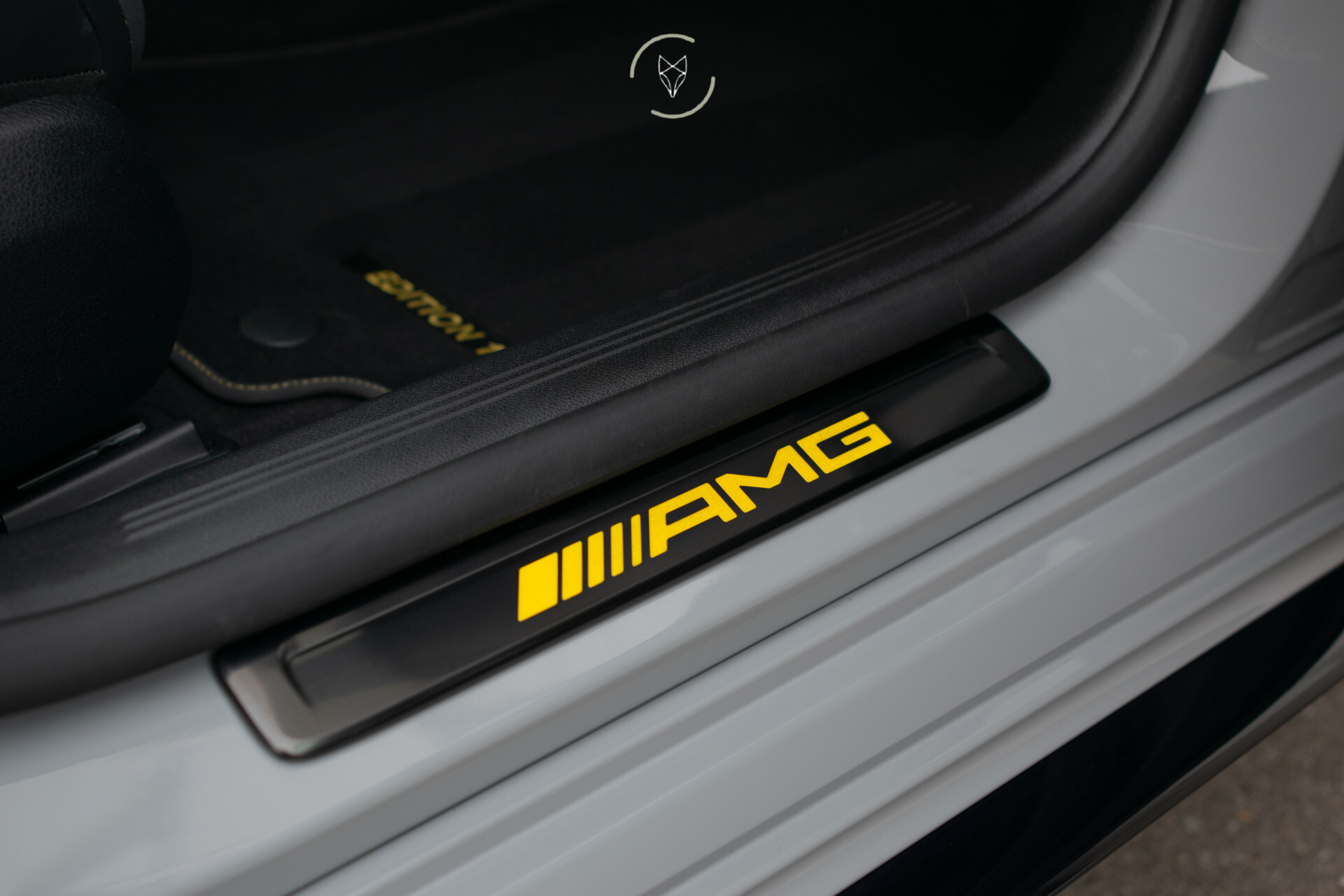 Mercedes-Benz E-Klasse AMG 53 4MATIC+ Edition 1 Alpingrau | Night | Carbon | Real Performance Sound | 360°Camera | Burmester 4D | MBUX Superscreen Foto 24