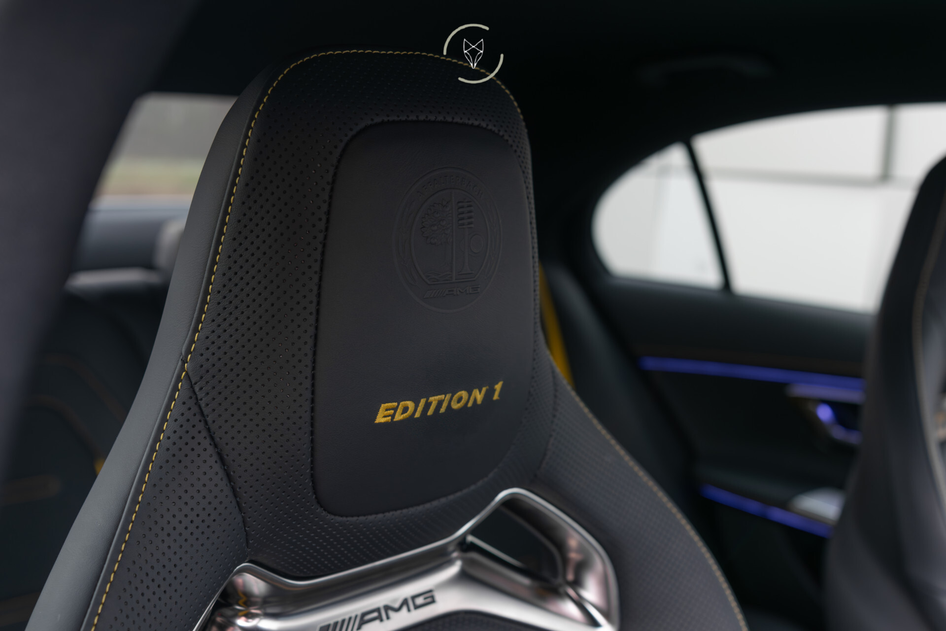 Mercedes-Benz E-Klasse AMG 53 4MATIC+ Edition 1 Alpingrau | Night | Carbon | Real Performance Sound | 360°Camera | Burmester 4D | MBUX Superscreen Foto 39