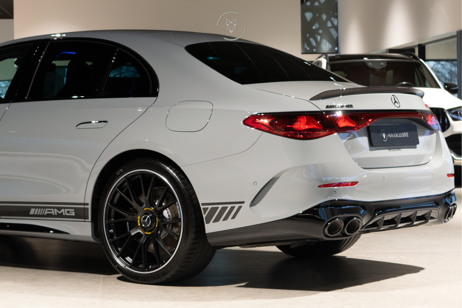 Mercedes-Benz E-Klasse AMG 53 4MATIC+ Edition 1 Alpingrau | Night | Carbon | Real Performance Sound | 360°Camera | Burmester 4D | MBUX Superscreen Foto 63