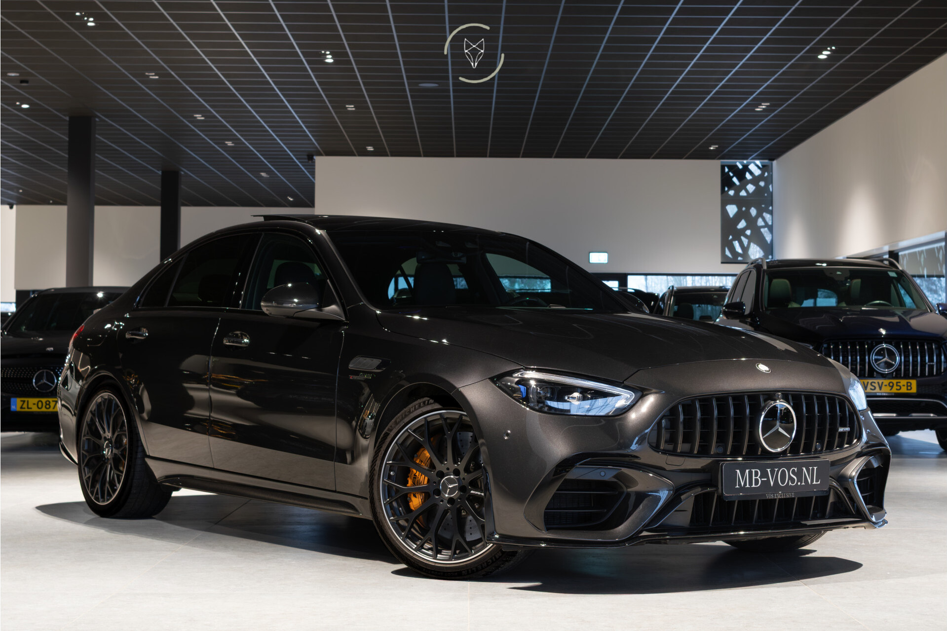 Mercedes-Benz C-Klasse AMG 63 S E Performance 4M+ 680 pk | Ceramic | Full Carbon | Aerodynamica | Night II | Performance Sound | 20" | Premium Plus Foto 4