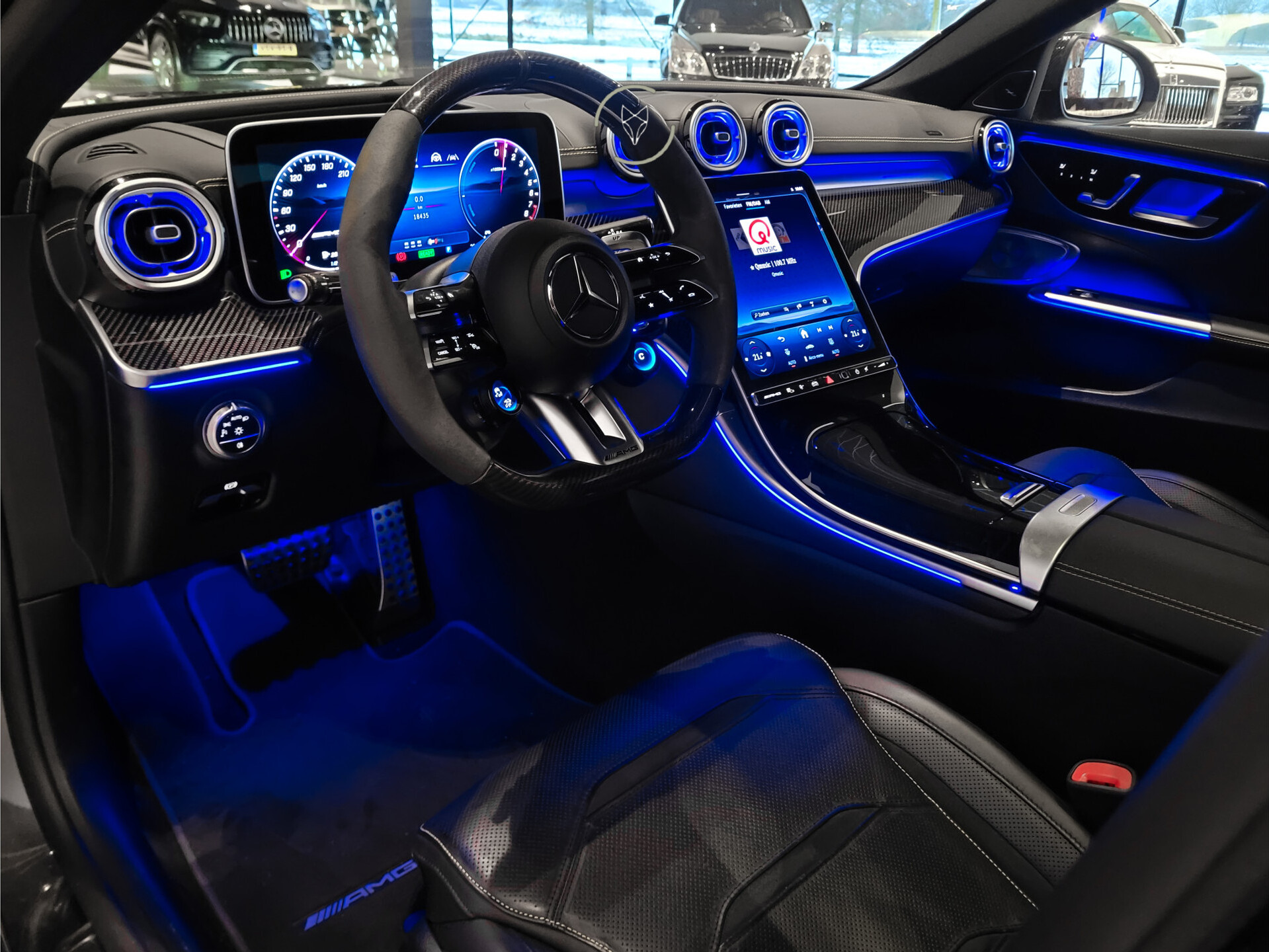 Mercedes-Benz C-Klasse AMG 63 S E Performance 4M+ 680 pk | Ceramic | Full Carbon | Aerodynamica | Night II | Performance Sound | 20" | Premium Plus Foto 5