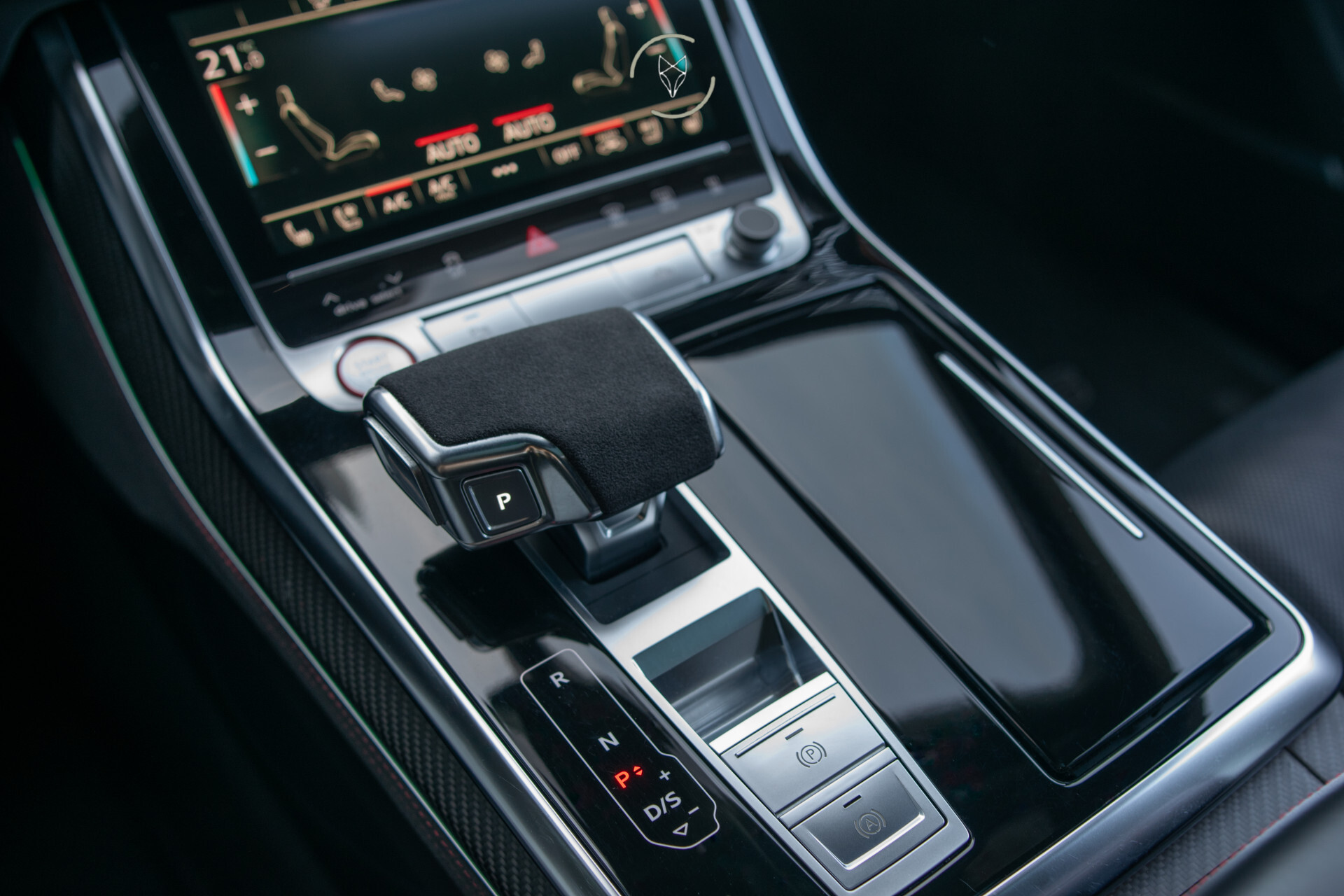 Audi Q8 4.0 TFSI RS Q8 quattro 23'' Vossen | Keramisch | Carbon | Arrow | Softclose | B&O 3D Sound | RS Dynamic | Luchtvering | ACC | HUD | Foto 12