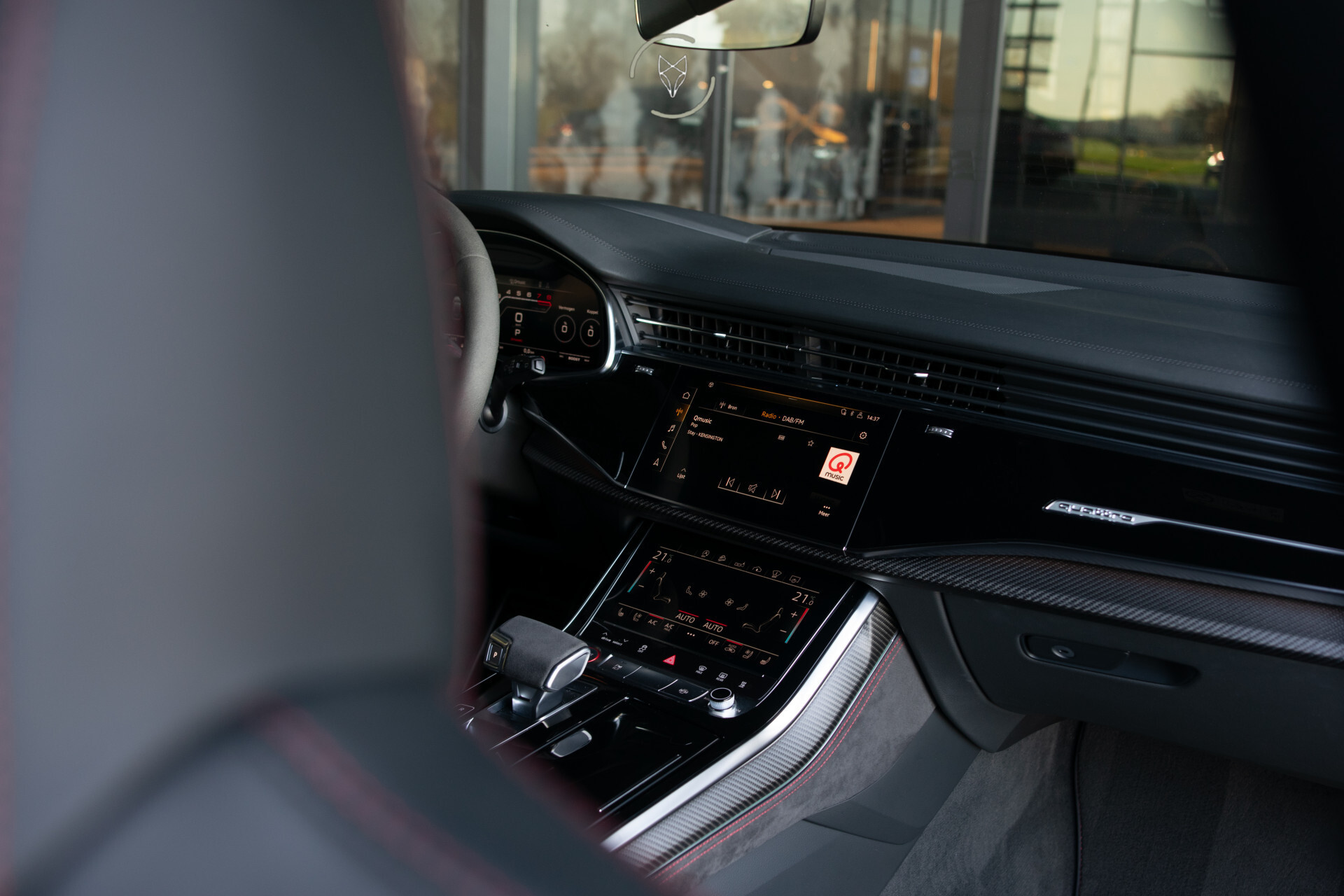 Audi Q8 4.0 TFSI RS Q8 quattro 23'' Vossen | Keramisch | Carbon | Arrow | Softclose | B&O 3D Sound | RS Dynamic | Luchtvering | ACC | HUD | Foto 38