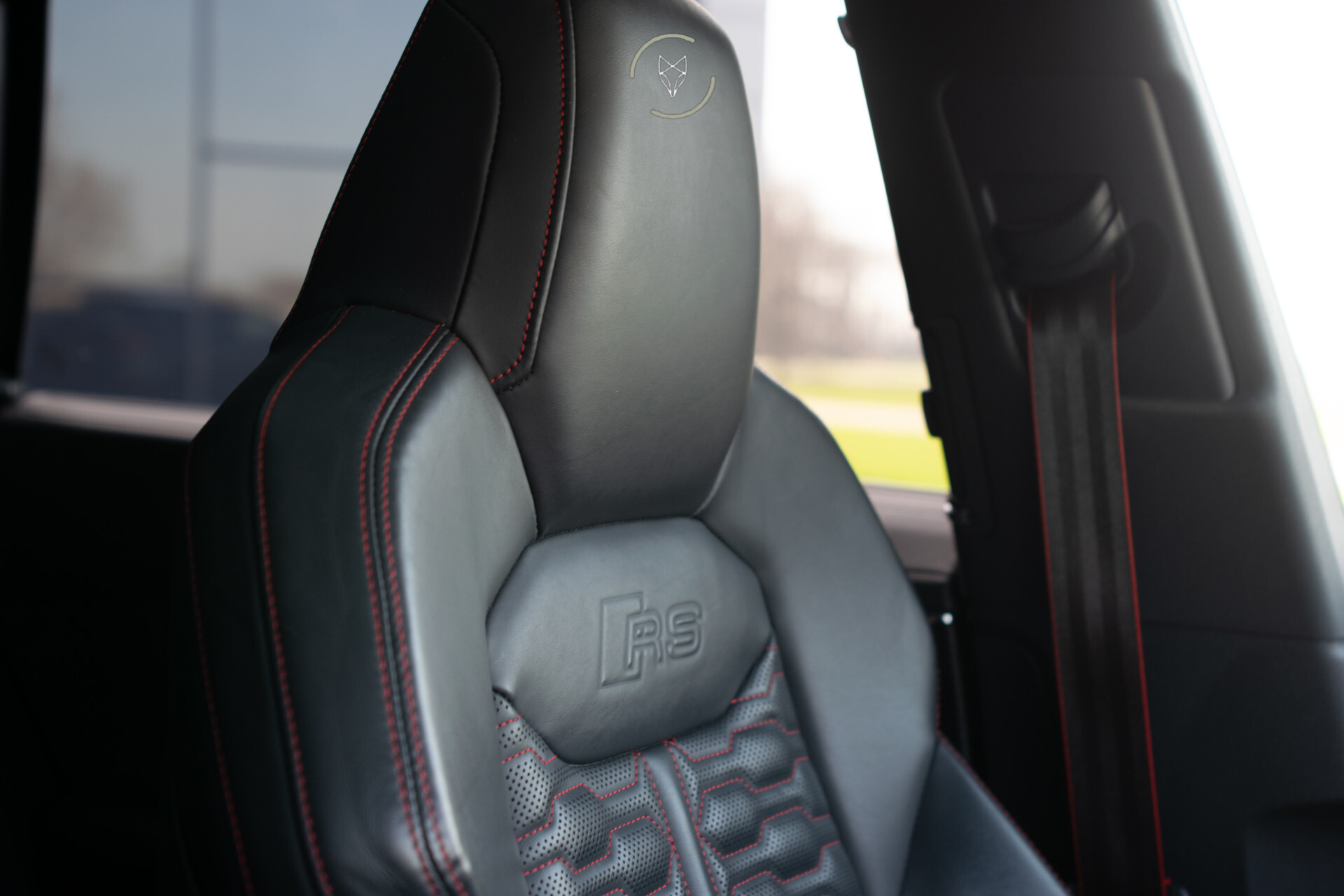 Audi Q8 4.0 TFSI RS Q8 quattro 23'' Vossen | Keramisch | Carbon | Arrow | Softclose | B&O 3D Sound | RS Dynamic | Luchtvering | ACC | HUD | Foto 9