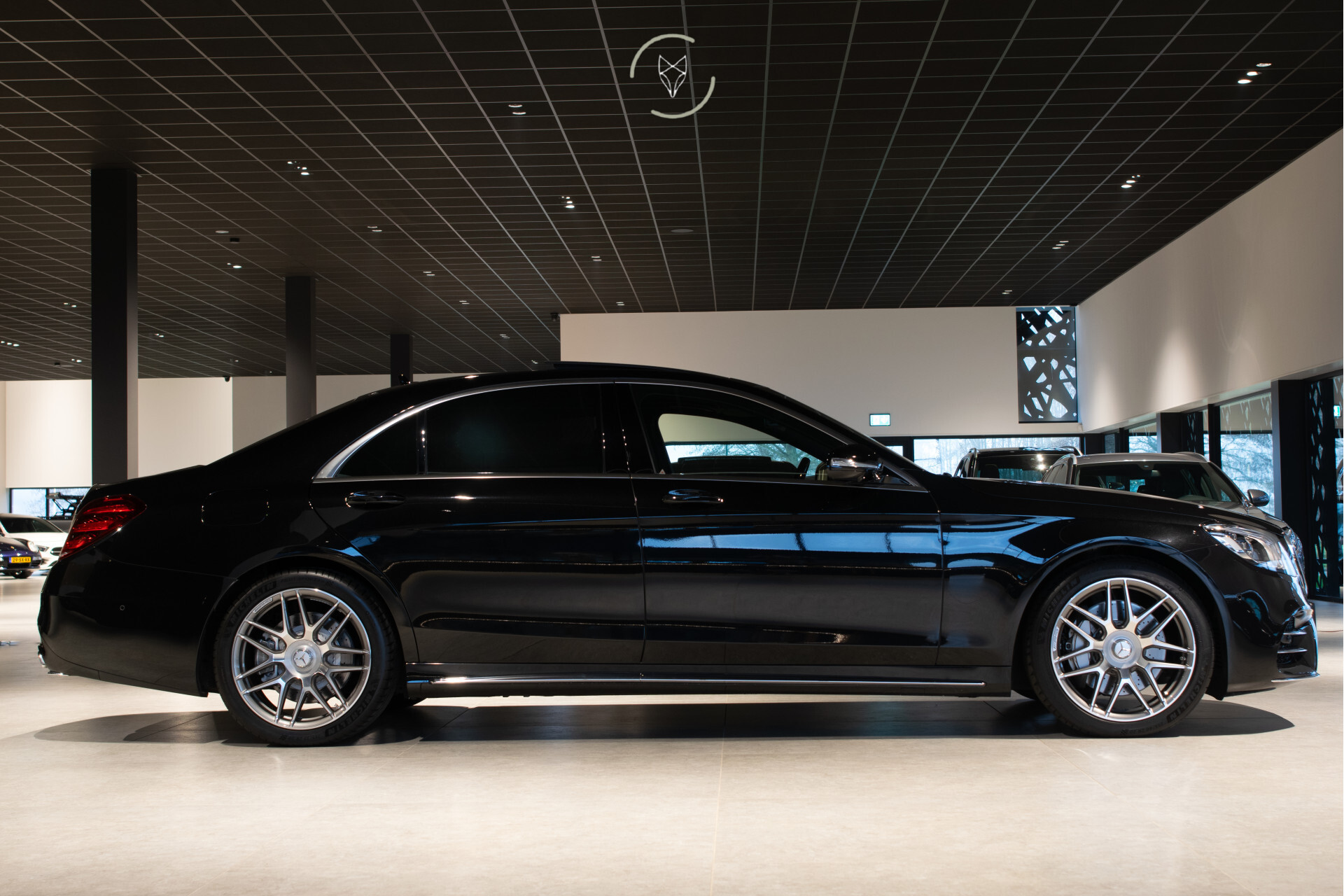 Mercedes-Benz S-Klasse 560 Lang 4-M AMG Exclusive | 4*massage/koeling | 20" | entertainment | standkachel | HUD | nachtzicht Foto 3