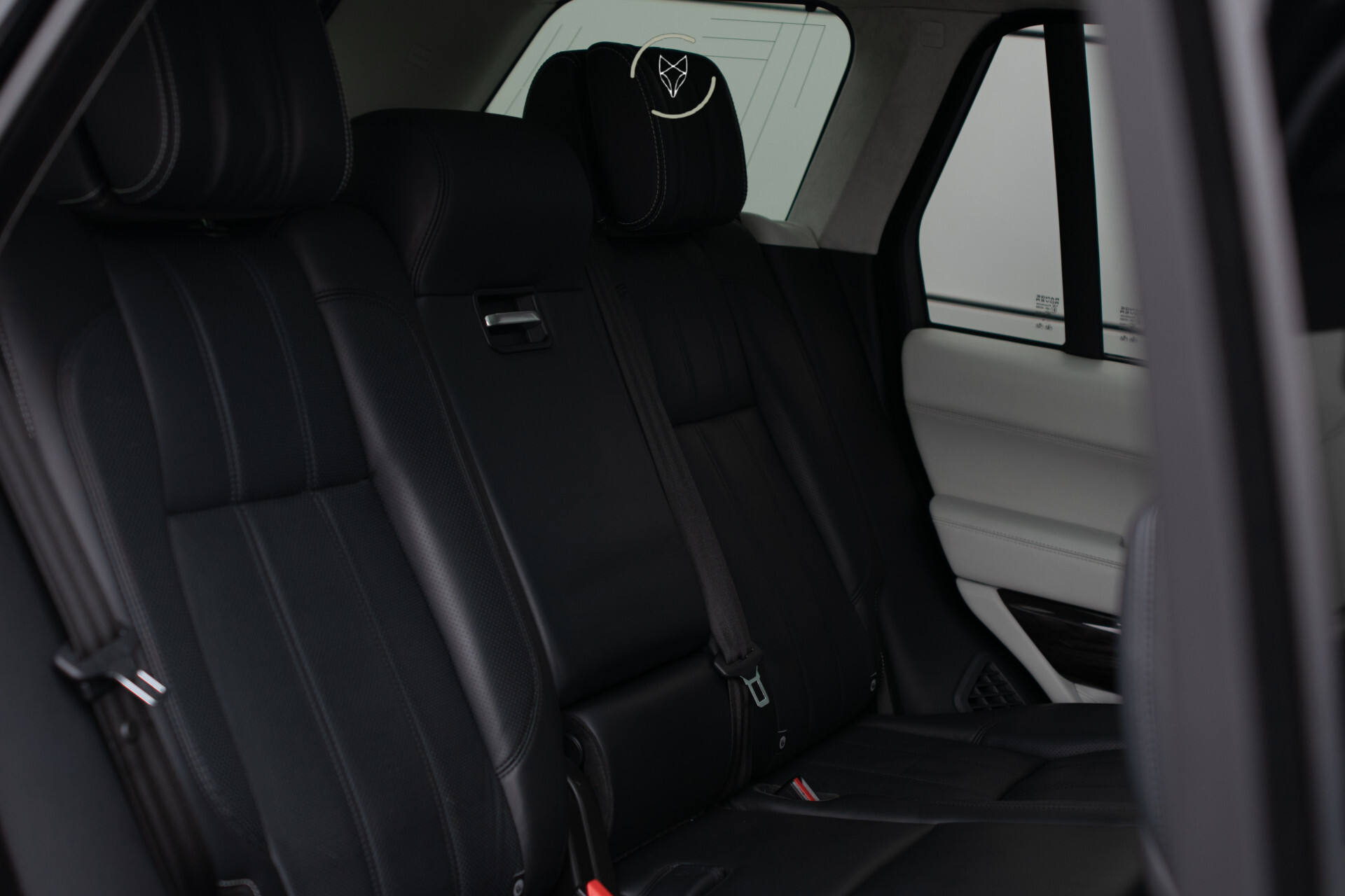 Land Rover Range Rover 4.4 SDV8 Autobiography Meridian | 360 | ACC | Keyless | Massage | 21'' | Trekhaak | Dealer onderhouden Foto 12