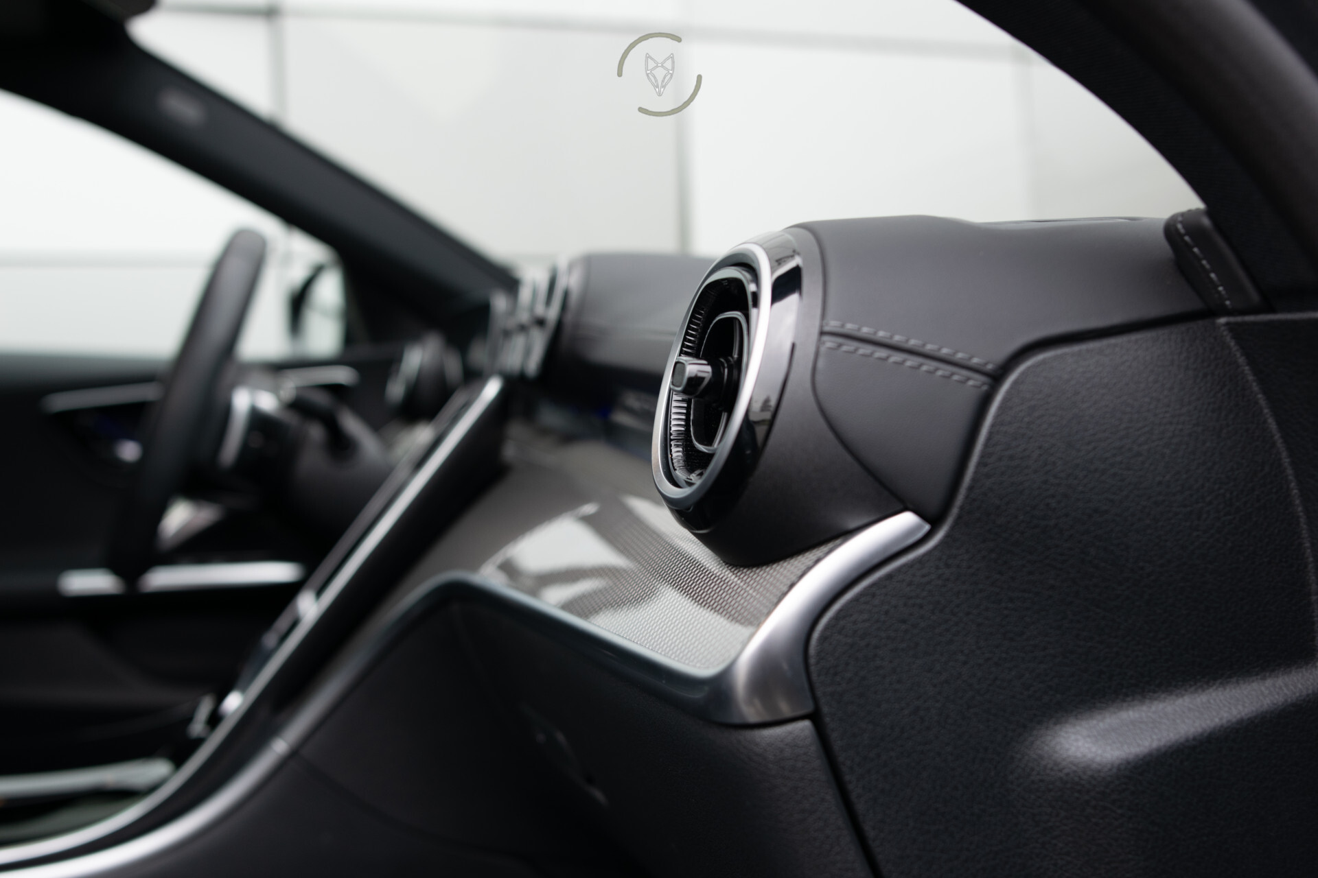 Mercedes-Benz C-Klasse Estate 300 AMG Night Massage | ACC | Keyless | Pano | 360 | Soundsysteem | LED | 19" | New Service Foto 19