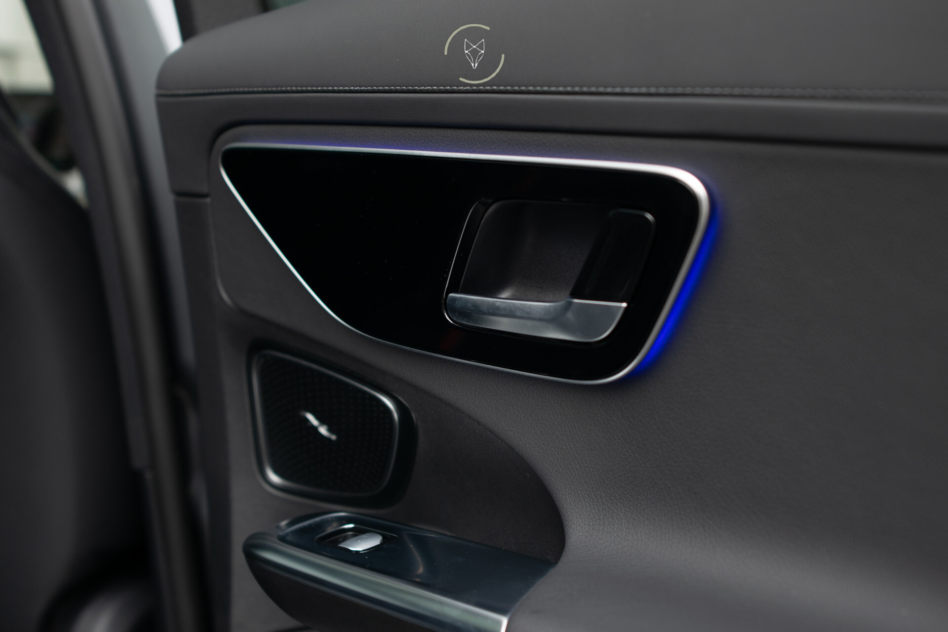 Mercedes-Benz C-Klasse Estate 300 AMG Night Massage | ACC | Keyless | Pano | 360 | Soundsysteem | LED | 19" | New Service Foto 23