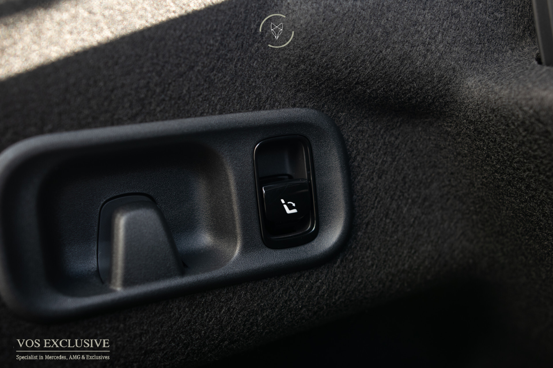 Mercedes-Benz C-Klasse 300 e AMG Magno | Nappa | Night | Rij-assistentie Plus | Keyless-Go | Stoelkoeling | Pano | 360° | Burmester | 19'' Foto 29