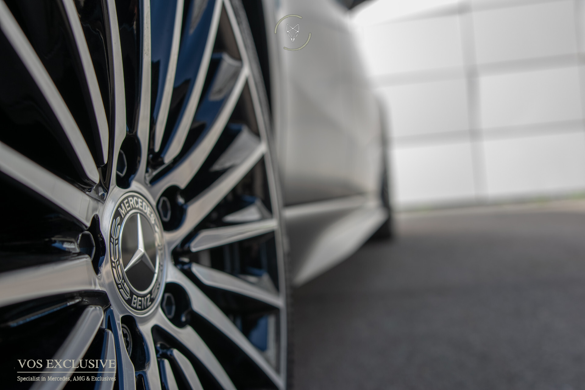 Mercedes-Benz C-Klasse 300 e AMG Magno | Nappa | Night | Rij-assistentie Plus | Keyless-Go | Stoelkoeling | Pano | 360° | Burmester | 19'' Foto 48