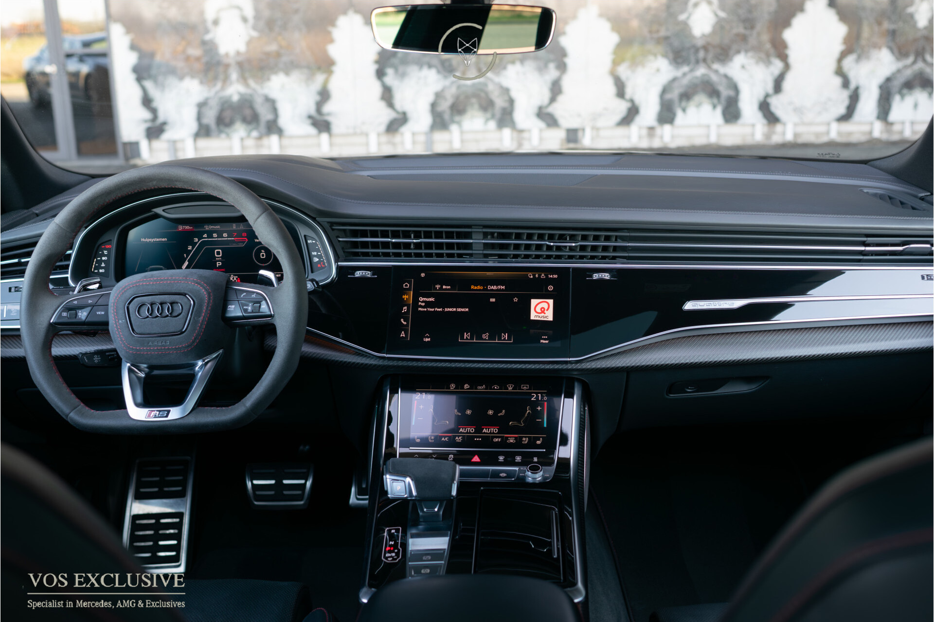 Audi RSQ8 4.0 TFSI Quattro 23'' Vossen | Ceramic | Carbon | Aeropakket | B&O 3D | RS Dynamic | 4-wielsturing | ACC | HUD | Keyless | Trekhaak | Softclose Foto 10