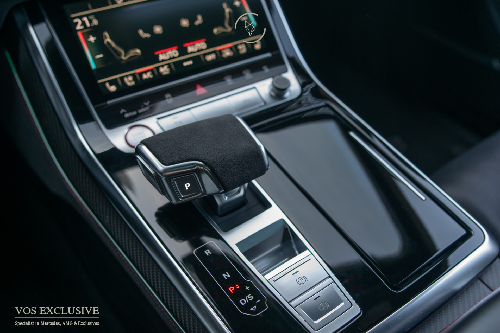 Audi RSQ8 4.0 TFSI Quattro 23'' Vossen | Ceramic | Carbon | Aeropakket | B&O 3D | RS Dynamic | 4-wielsturing | ACC | HUD | Keyless | Trekhaak | Softclose Foto 12