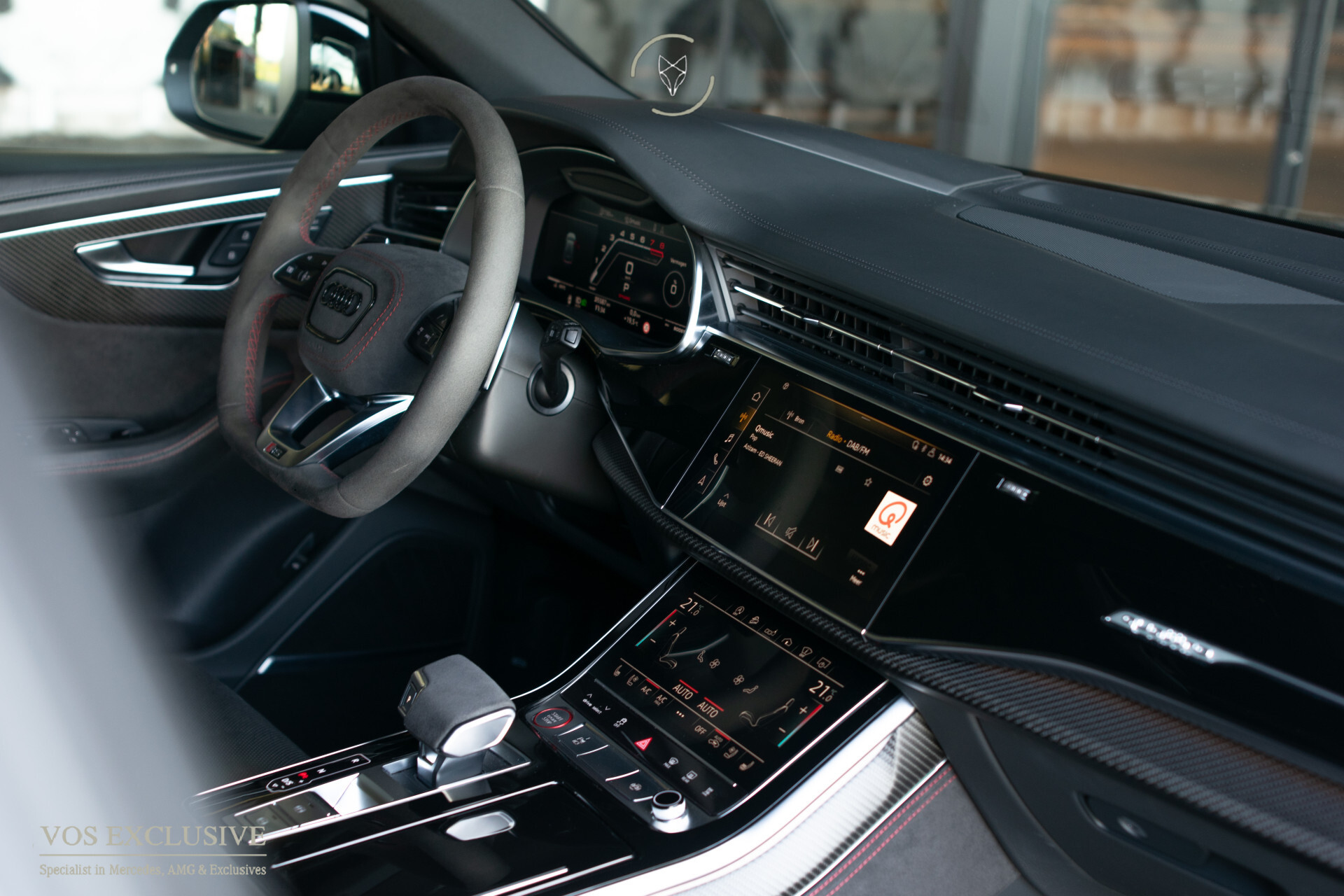 Audi RSQ8 4.0 TFSI Quattro 23'' Vossen | Ceramic | Carbon | Aeropakket | B&O 3D | RS Dynamic | 4-wielsturing | ACC | HUD | Keyless | Trekhaak | Softclose Foto 16