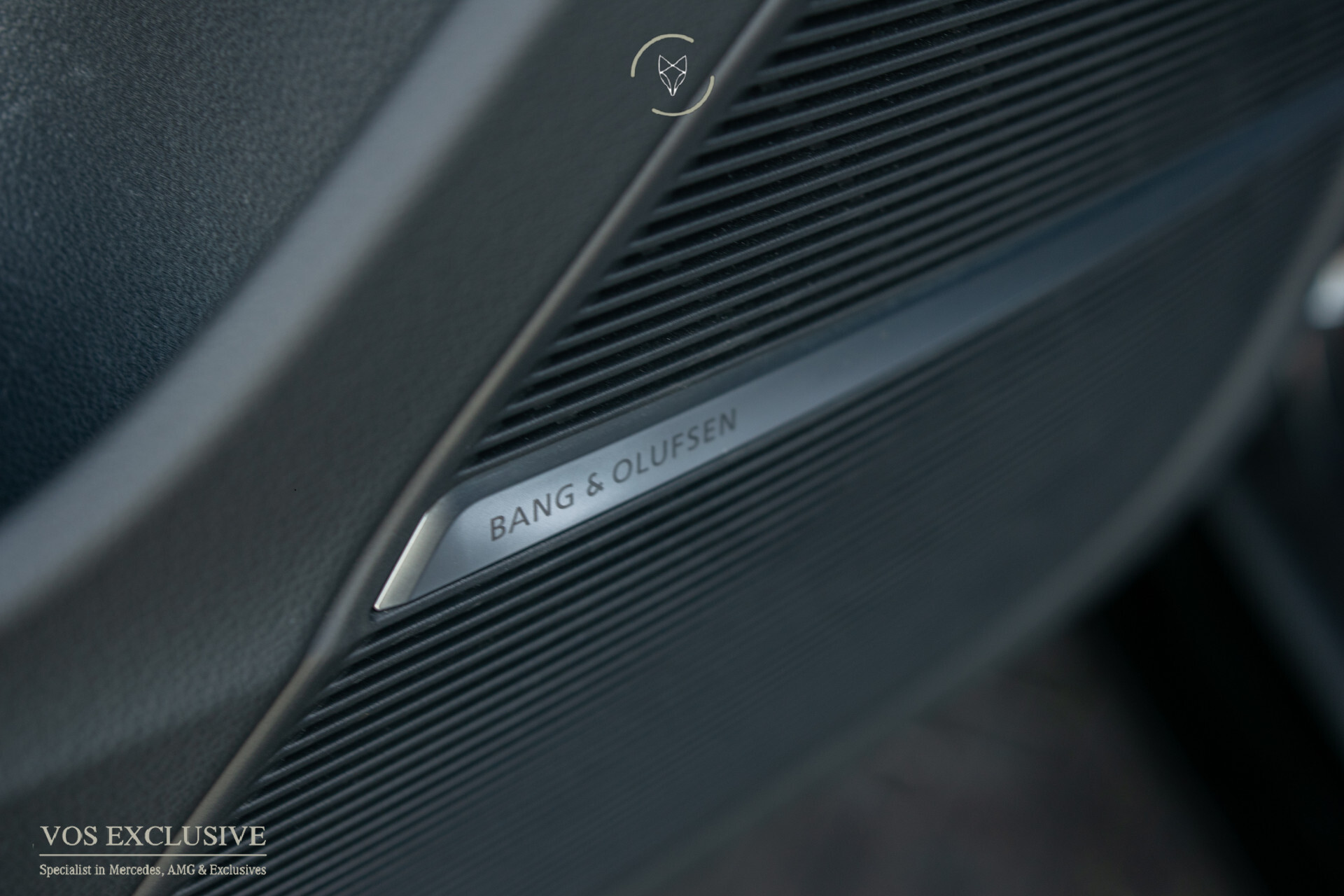 Audi RSQ8 4.0 TFSI Quattro 23'' Vossen | Ceramic | Carbon | Aeropakket | B&O 3D | RS Dynamic | 4-wielsturing | ACC | HUD | Keyless | Trekhaak | Softclose Foto 19