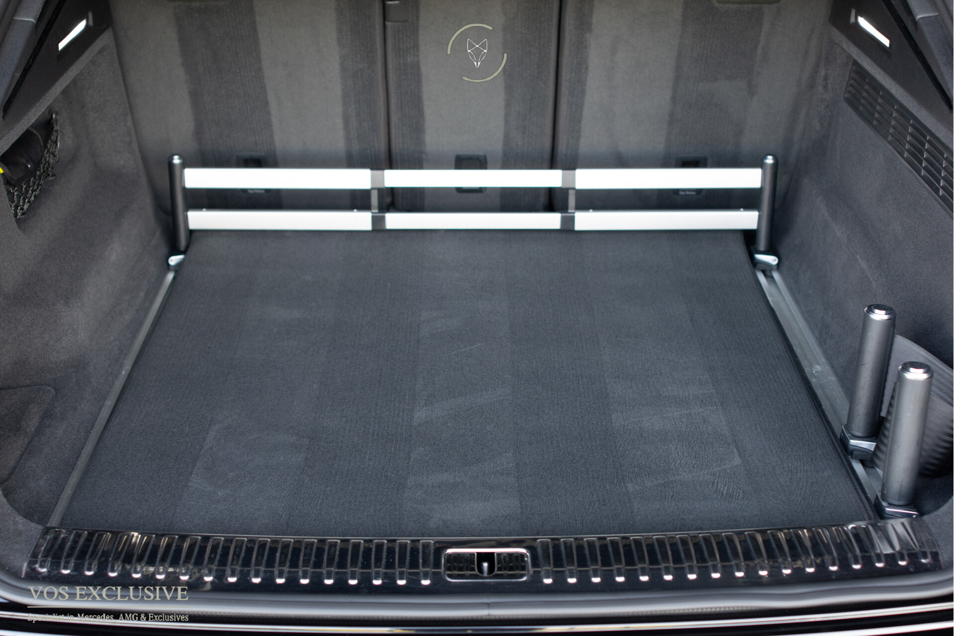 Audi RSQ8 4.0 TFSI Quattro 23'' Vossen | Ceramic | Carbon | Aeropakket | B&O 3D | RS Dynamic | 4-wielsturing | ACC | HUD | Keyless | Trekhaak | Softclose Foto 33