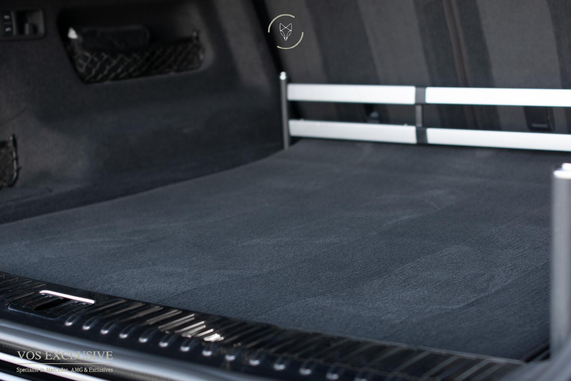 Audi RSQ8 4.0 TFSI Quattro 23'' Vossen | Ceramic | Carbon | Aeropakket | B&O 3D | RS Dynamic | 4-wielsturing | ACC | HUD | Keyless | Trekhaak | Softclose Foto 35