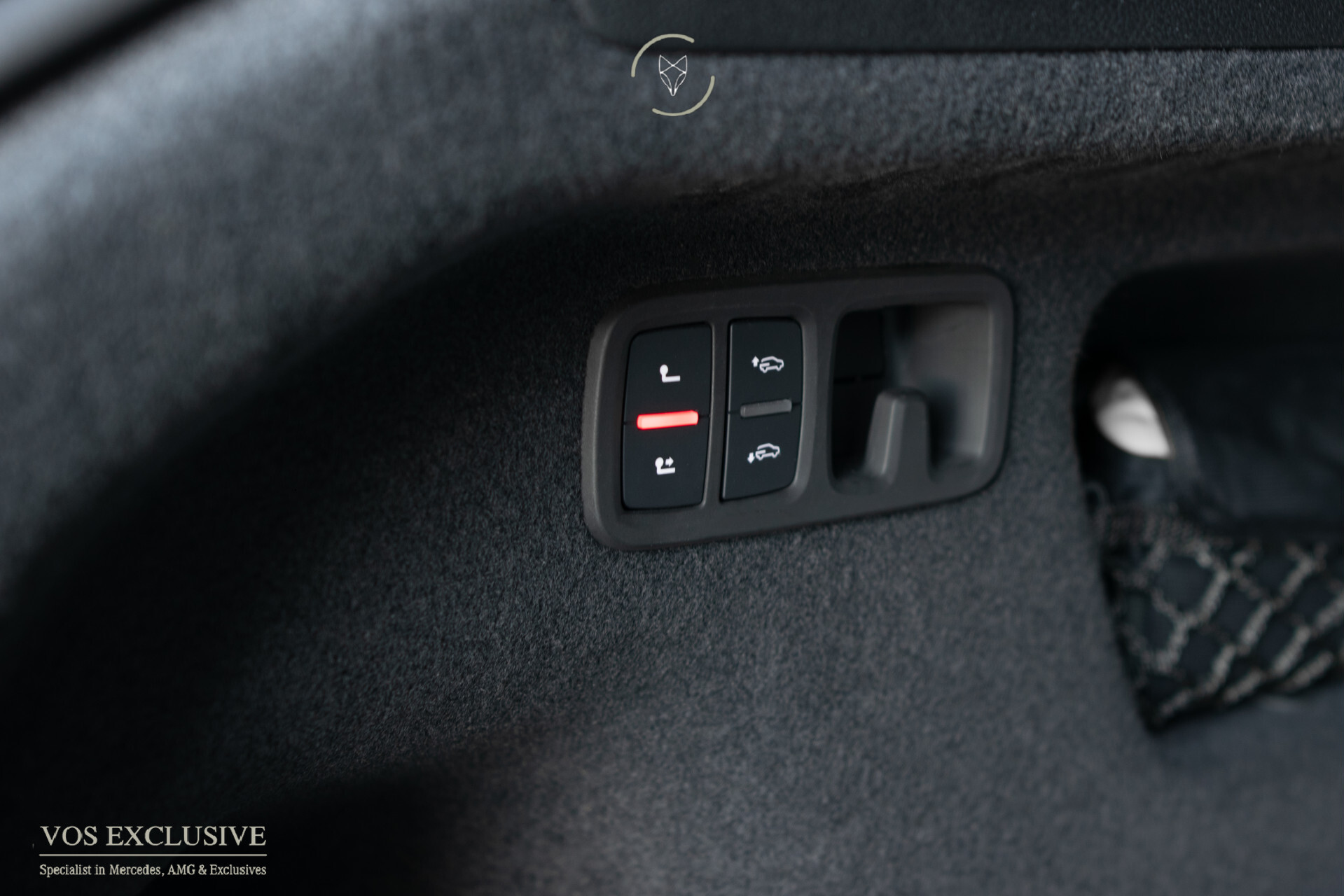 Audi RSQ8 4.0 TFSI Quattro 23'' Vossen | Ceramic | Carbon | Aeropakket | B&O 3D | RS Dynamic | 4-wielsturing | ACC | HUD | Keyless | Trekhaak | Softclose Foto 36