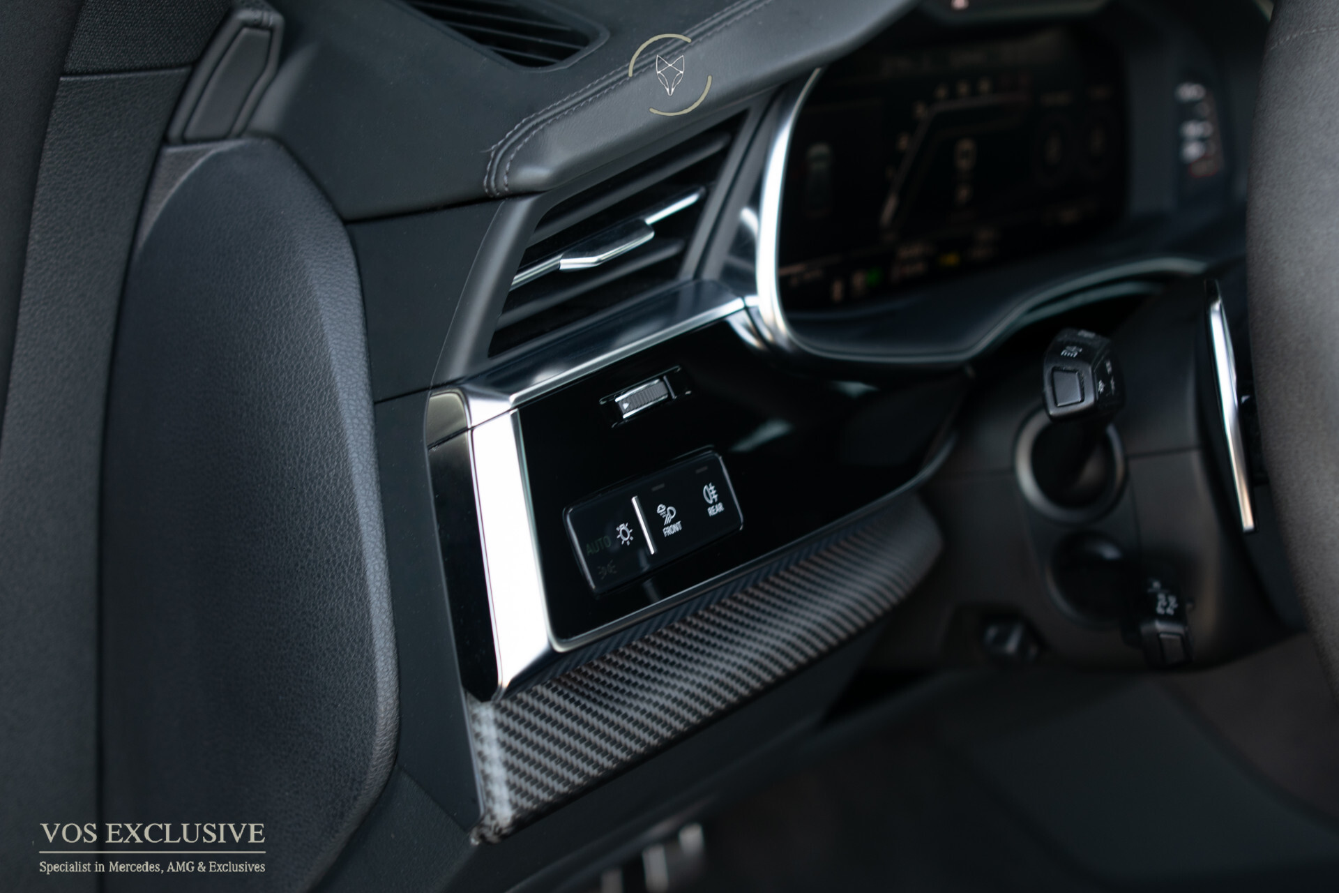 Audi RSQ8 4.0 TFSI Quattro 23'' Vossen | Ceramic | Carbon | Aeropakket | B&O 3D | RS Dynamic | 4-wielsturing | ACC | HUD | Keyless | Trekhaak | Softclose Foto 50