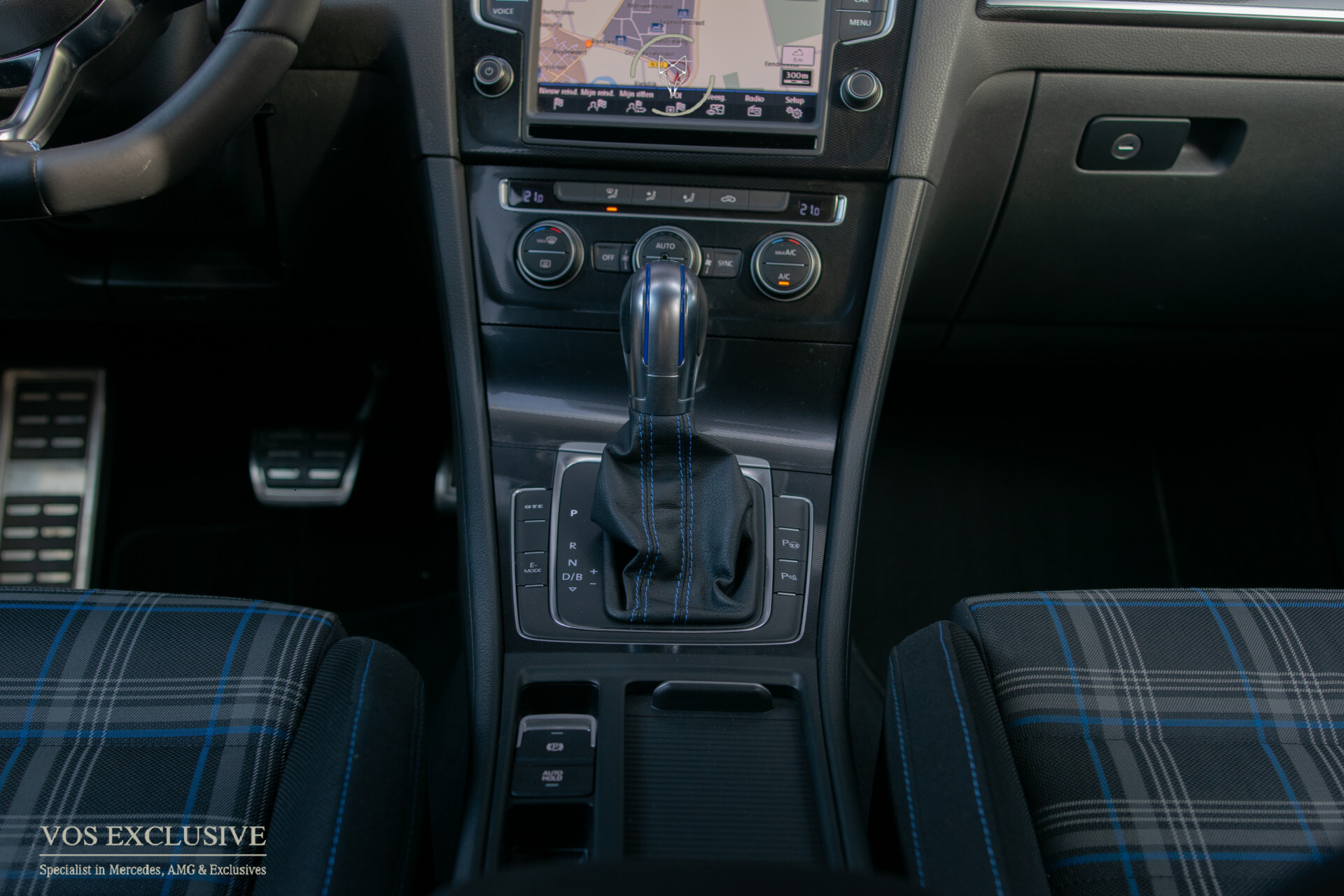 Volkswagen Golf 1.4 TSI GTE Executive Plus | 1ste eigenaar | New Service | Trekhaak | Sportstoelen | LED | 18" | ECC | SOH 83% | Cruise Control Foto 25