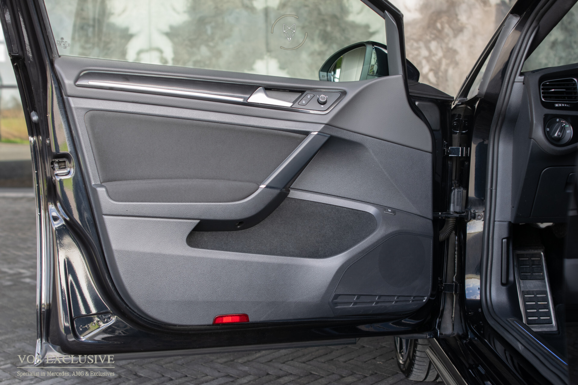 Volkswagen Golf 1.4 TSI GTE Executive Plus | 1ste eigenaar | New Service | Trekhaak | Sportstoelen | LED | 18" | ECC | SOH 83% | Cruise Control Foto 7