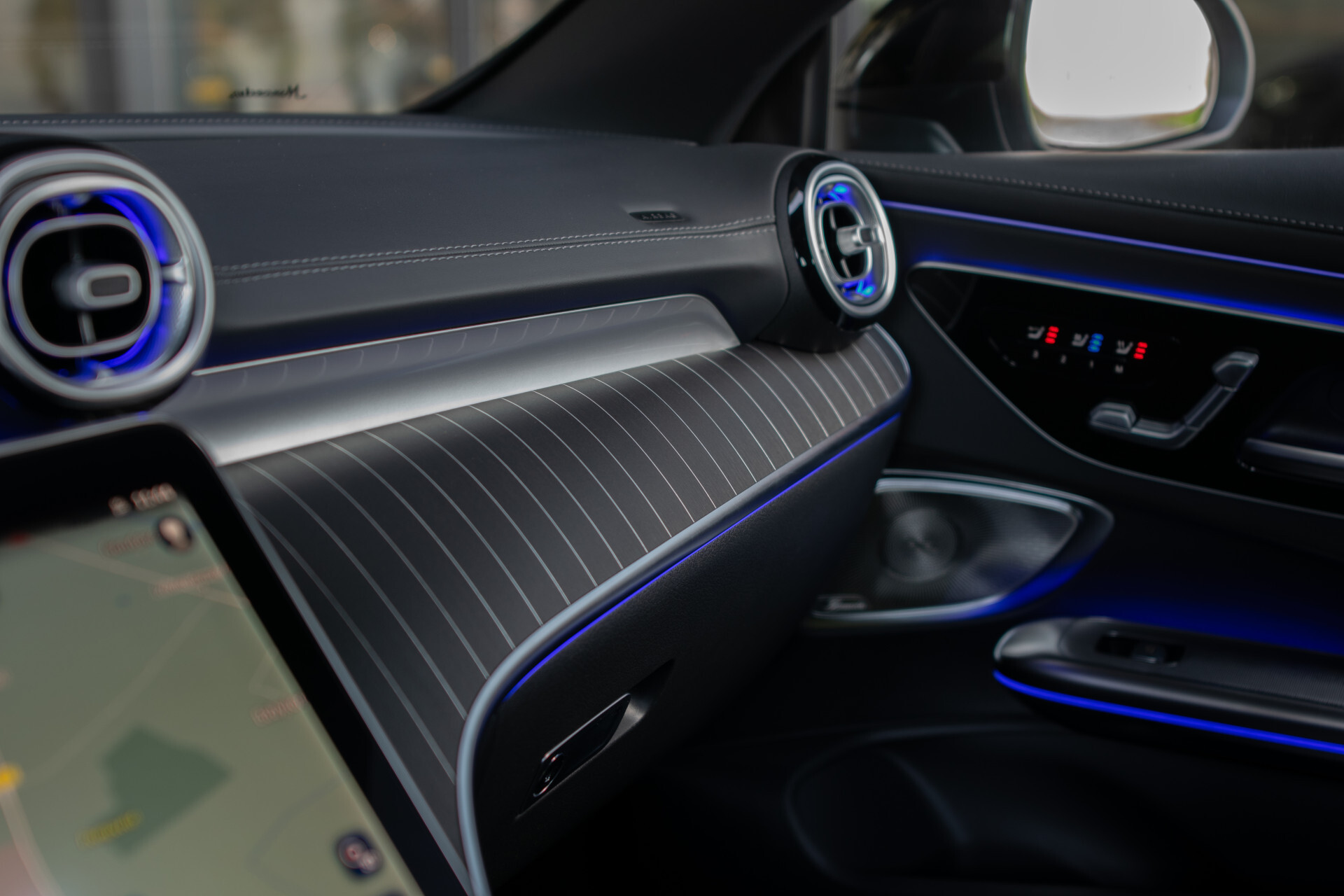 Mercedes-Benz CLE Cabriolet AMG 53 4M Night | Dynamic Plus | Distronic | Keyless | 360° | Manufaktur | Massage | HUD | 20'' | Drivers Pack | Burmester 3D | New Service Foto 35