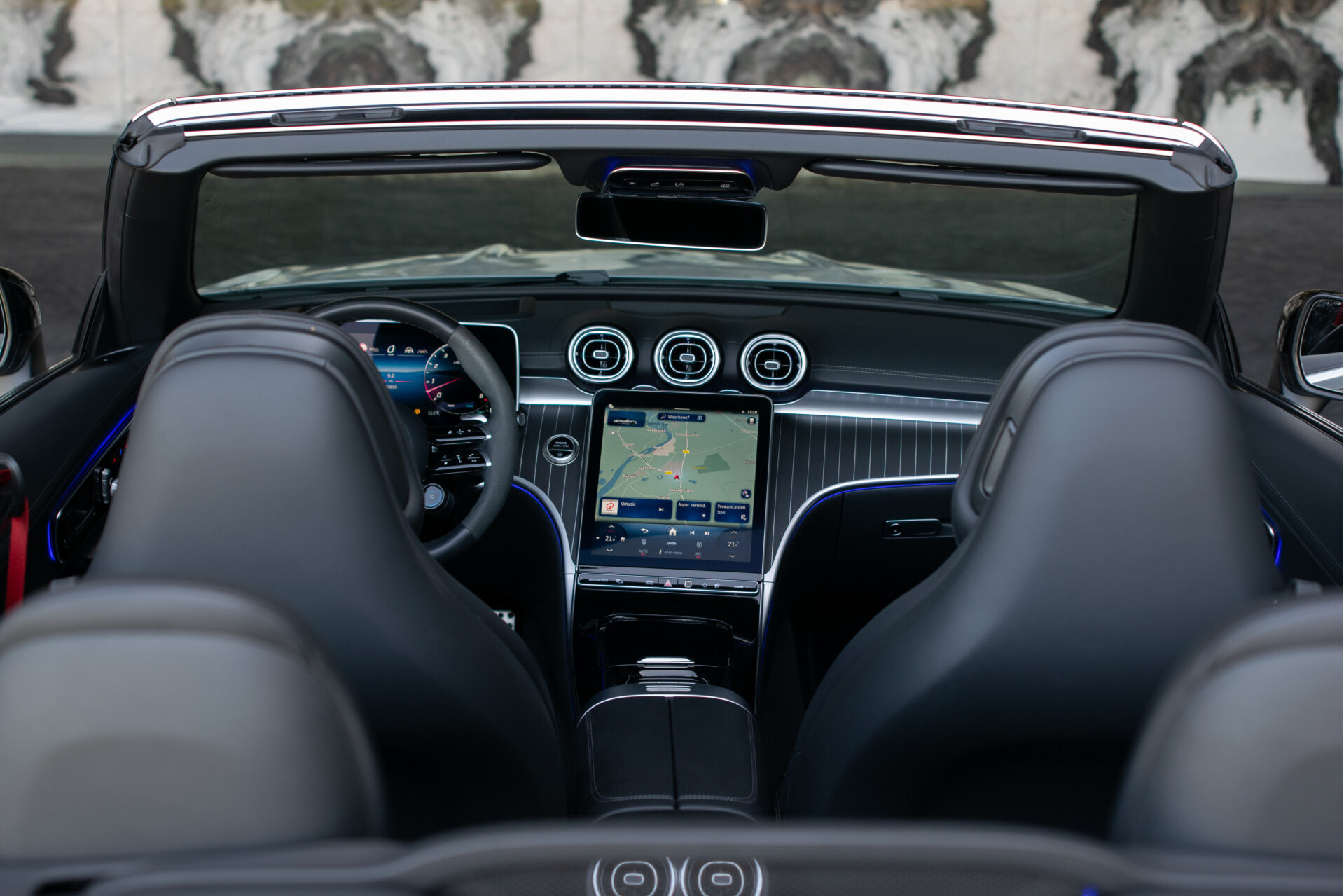 Mercedes-Benz CLE Cabriolet AMG 53 4M Night | Dynamic Plus | Distronic | Keyless | 360° | Manufaktur | Massage | HUD | 20'' | Drivers Pack | Burmester 3D | New Service Foto 39