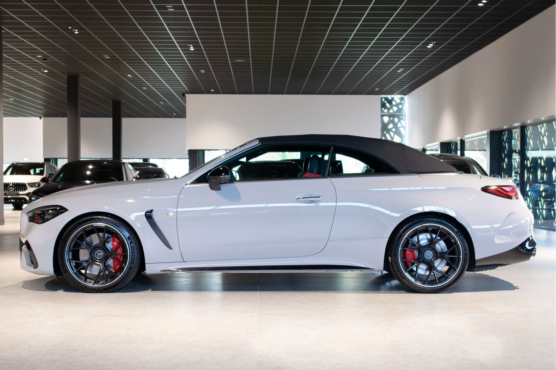 Mercedes-Benz CLE Cabriolet AMG 53 4M Night | Dynamic Plus | Distronic | Keyless | 360° | Manufaktur | Massage | HUD | 20'' | Drivers Pack | Burmester 3D | New Service Foto 8