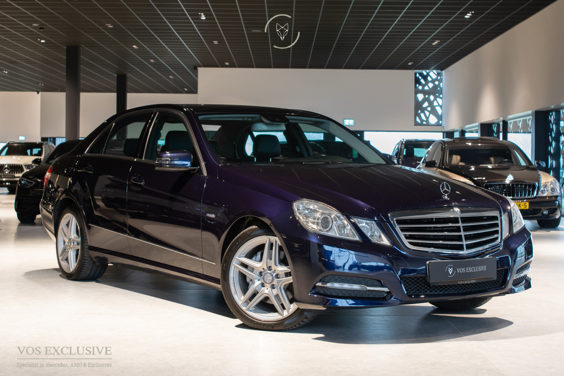 Mercedes-Benz E-Klasse 350 Cdi Avantgarde Leder | 18"AMG | Comand | ILS | Verw-stln | Volledige historie | New Service Foto 5